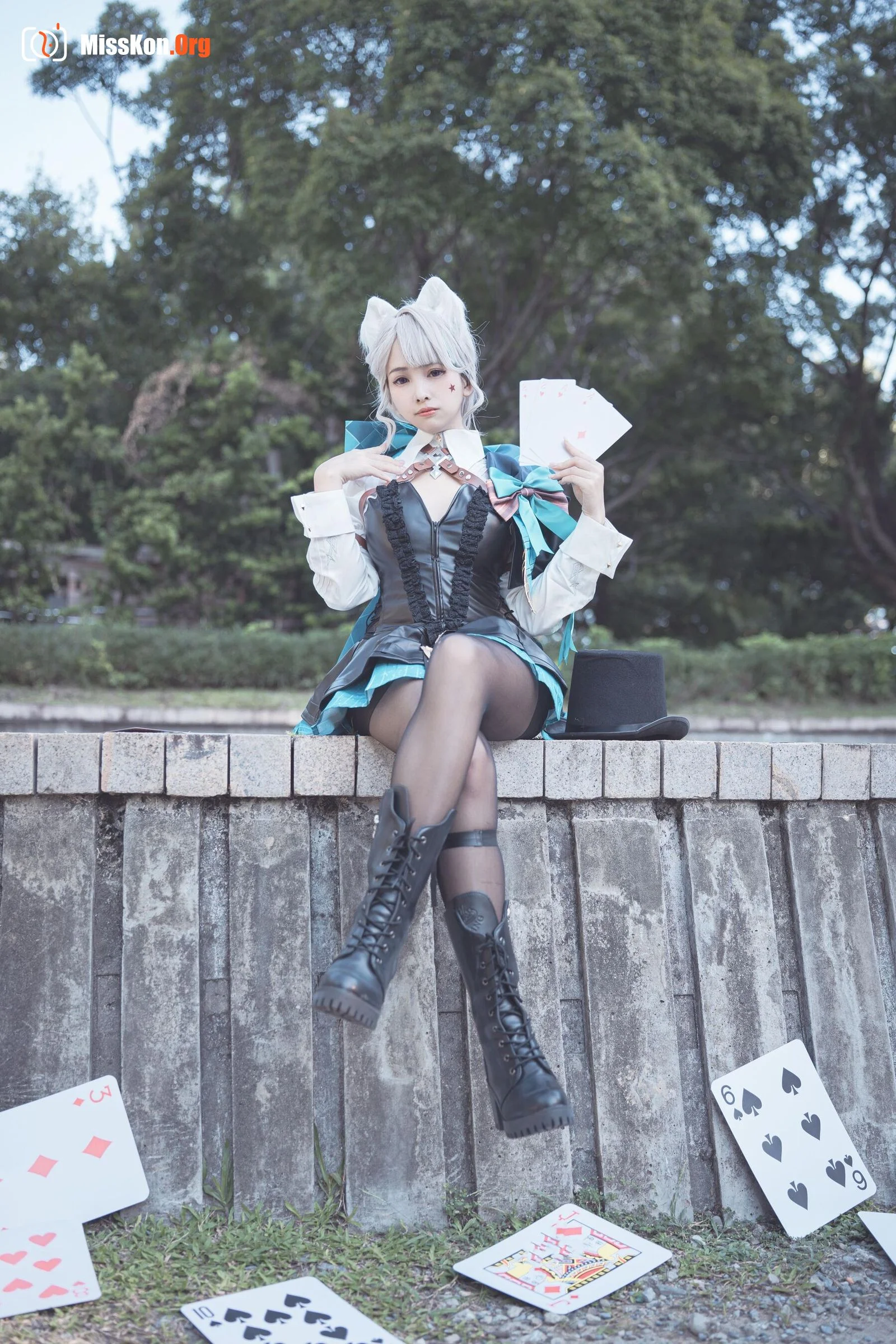 Momo "Genshin: Linnet's Erotic Magic Outdoor" - Photo 12