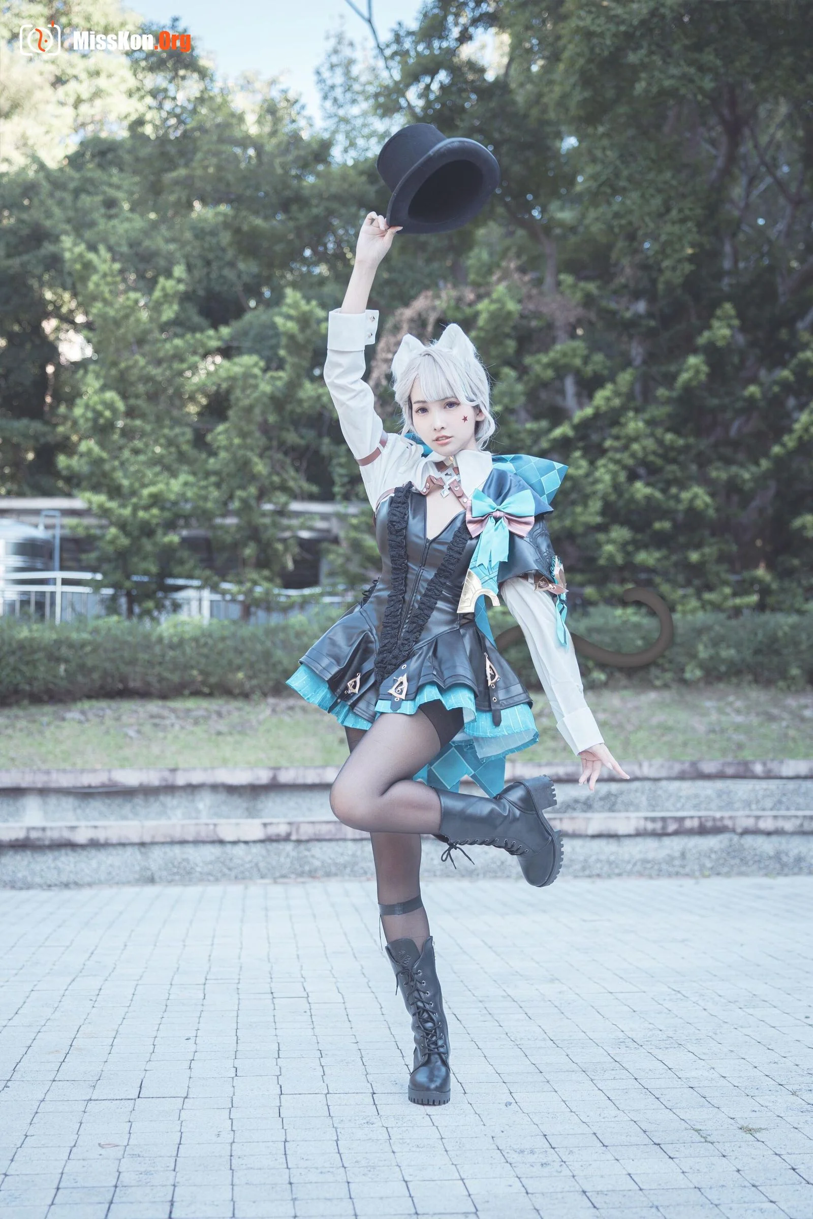 Momo "Genshin: Linnet's Erotic Magic Outdoor" - Photo 6