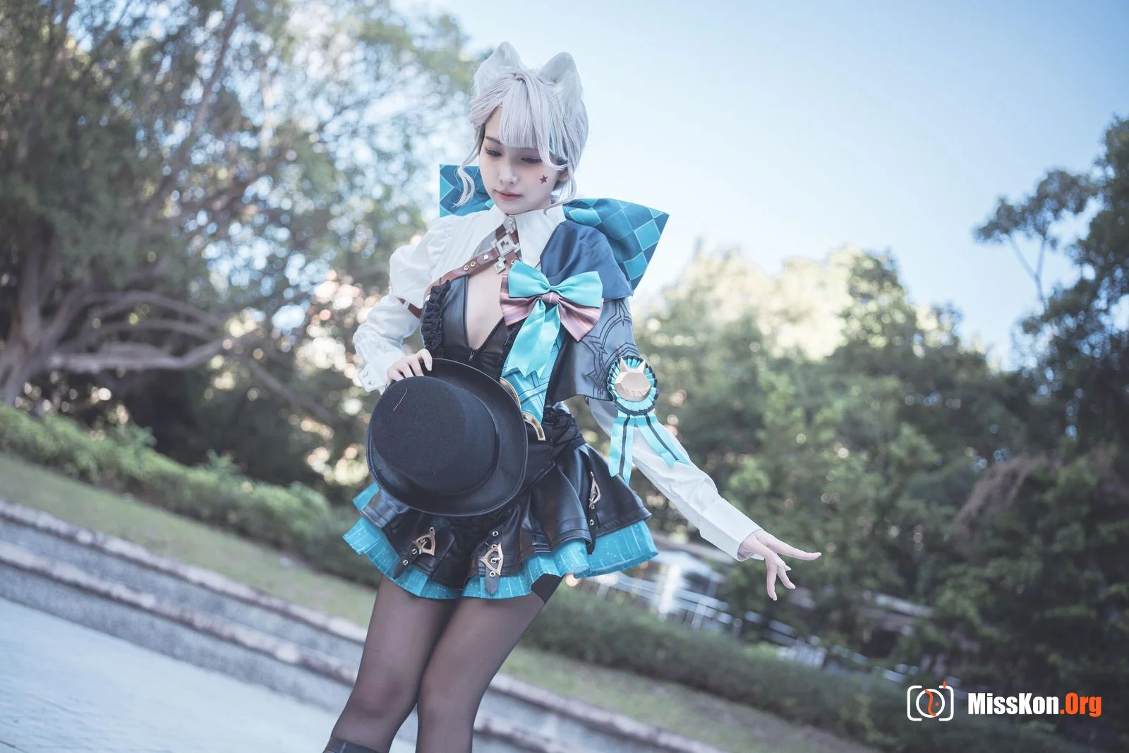 Momo "Genshin: Linnet's Erotic Magic Outdoor" - Photo 7