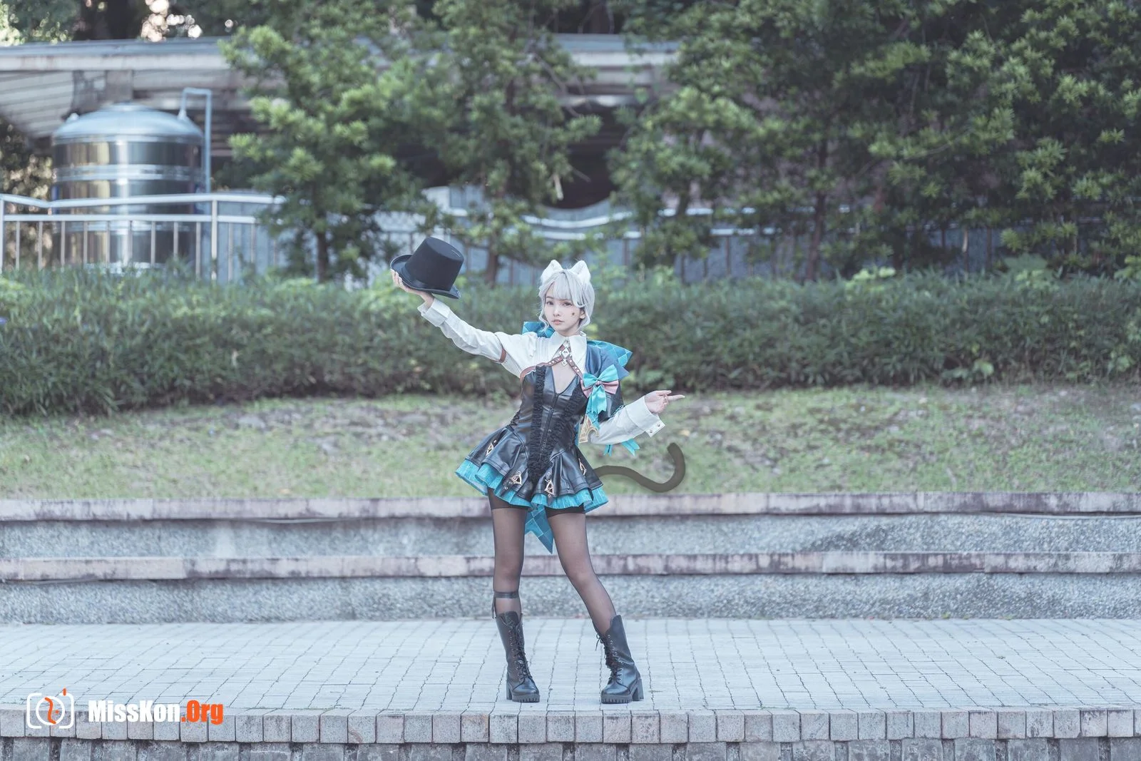 Momo "Genshin: Linnet's Erotic Magic Outdoor" - Photo 9