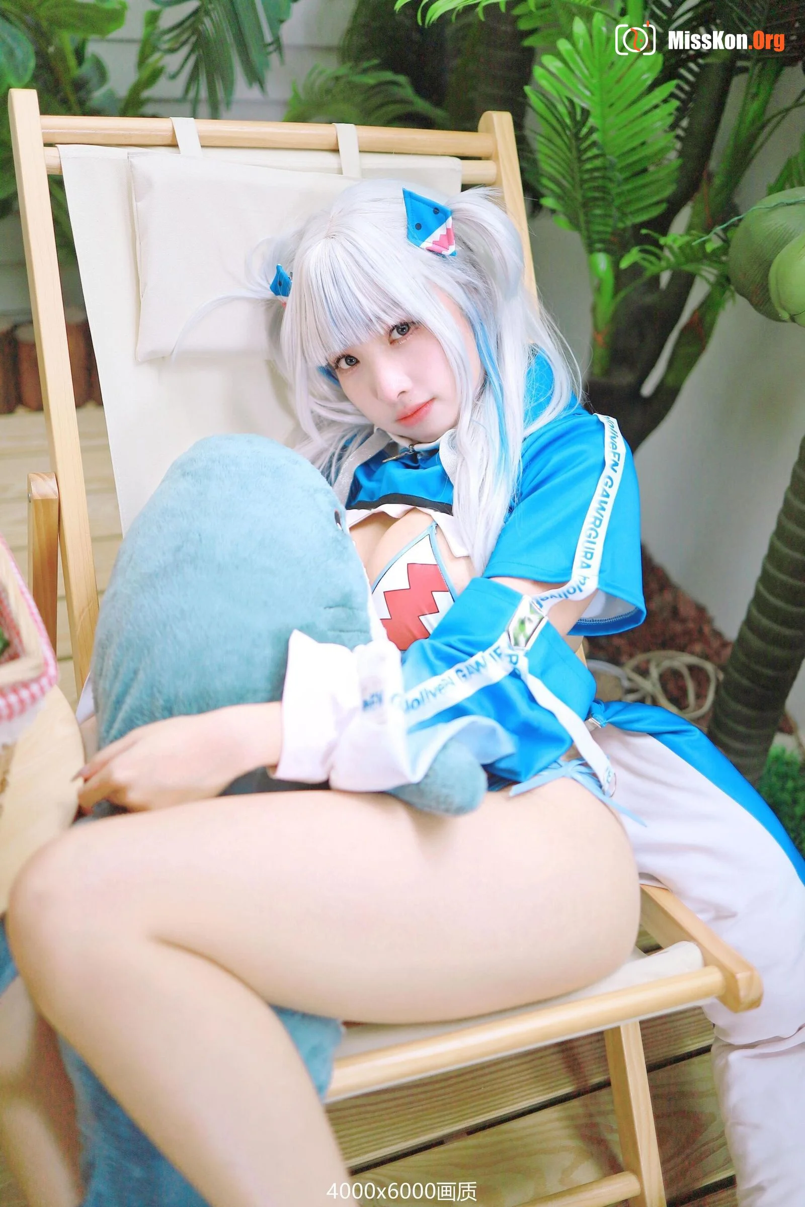 Momo: Gura Shark Uniform 🌊🦈 - Photo 10