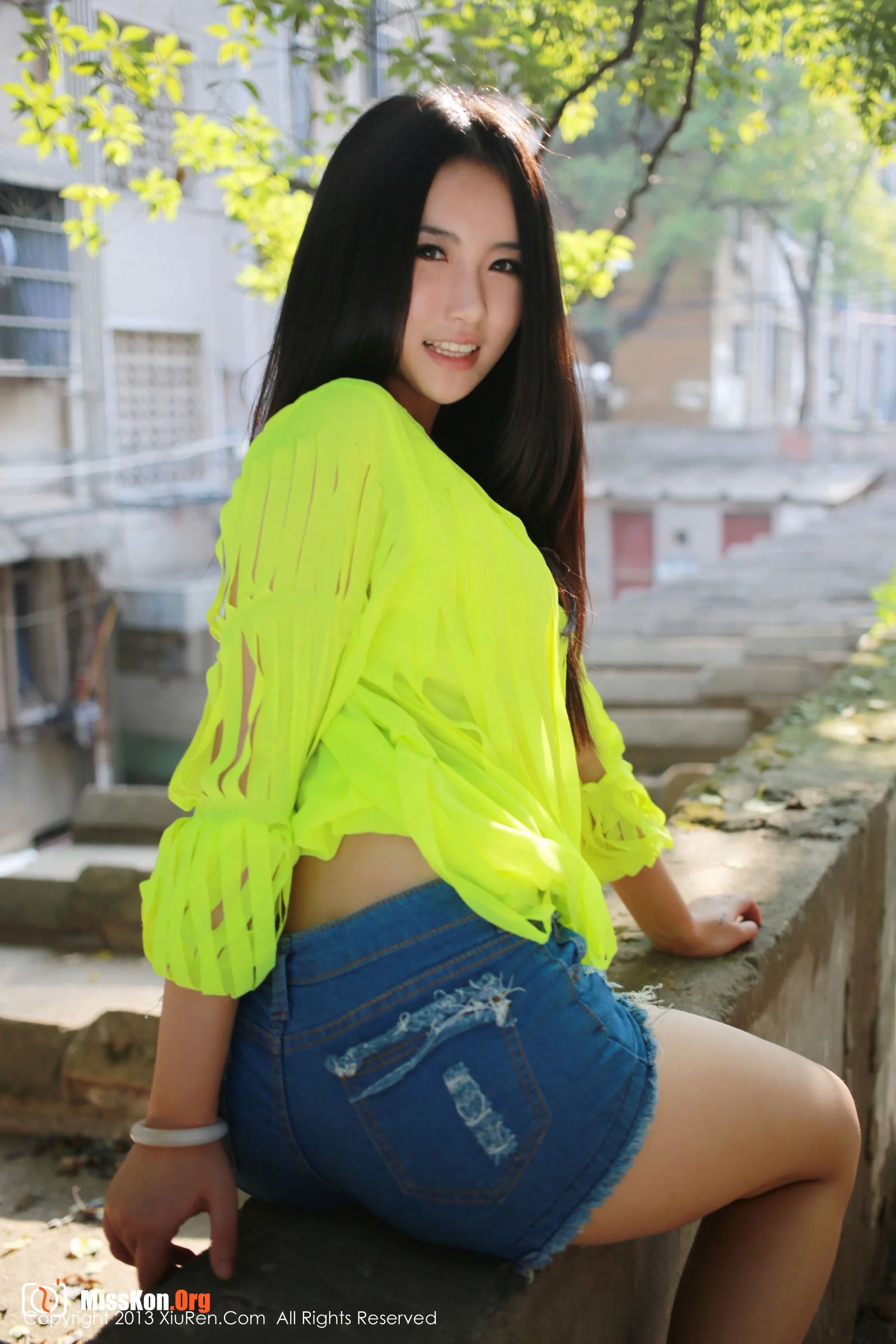 MOON Jiayi - Photo 3