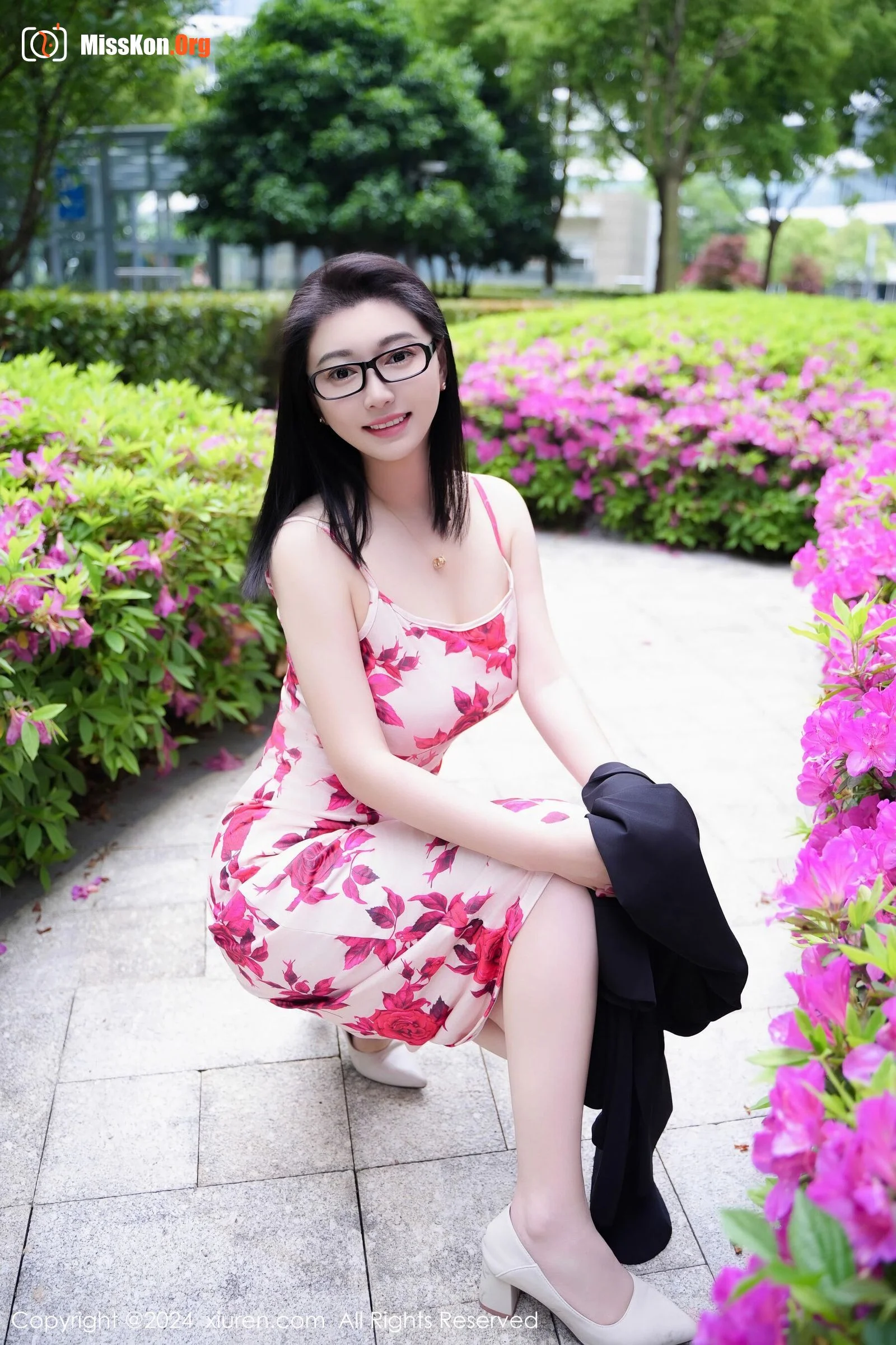 Mrs Yaru - Photo 10