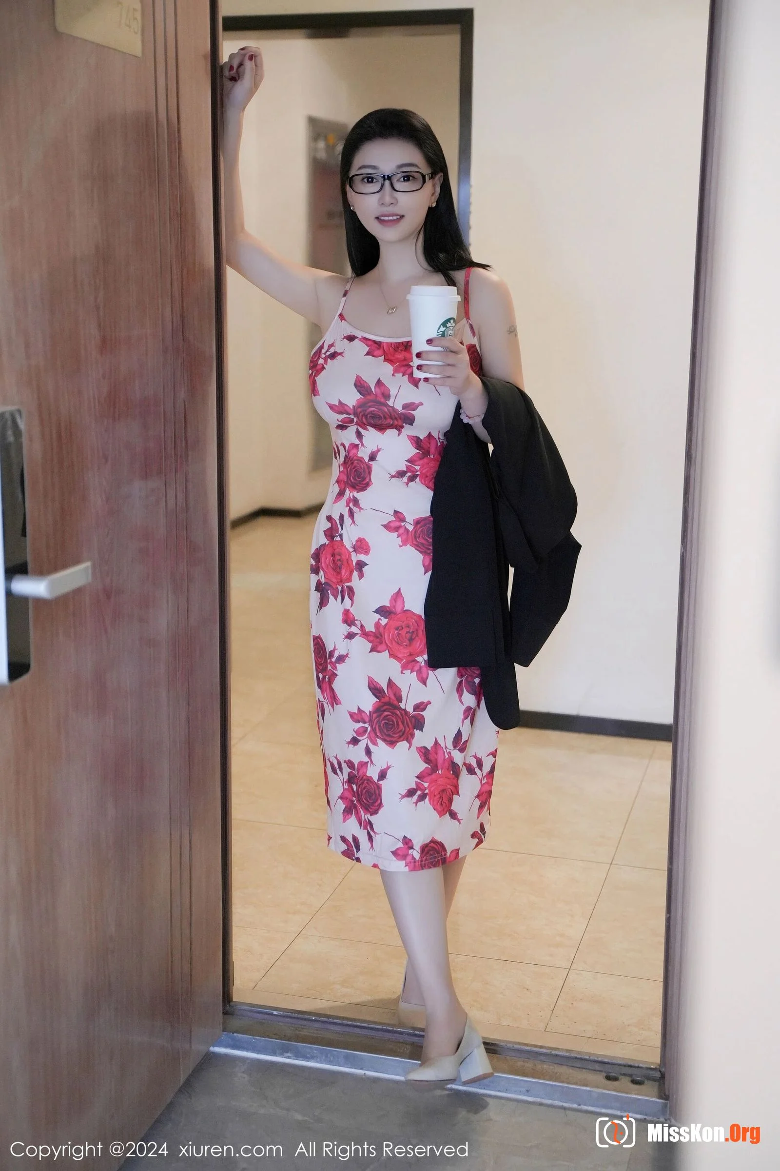 Mrs Yaru - Photo 18