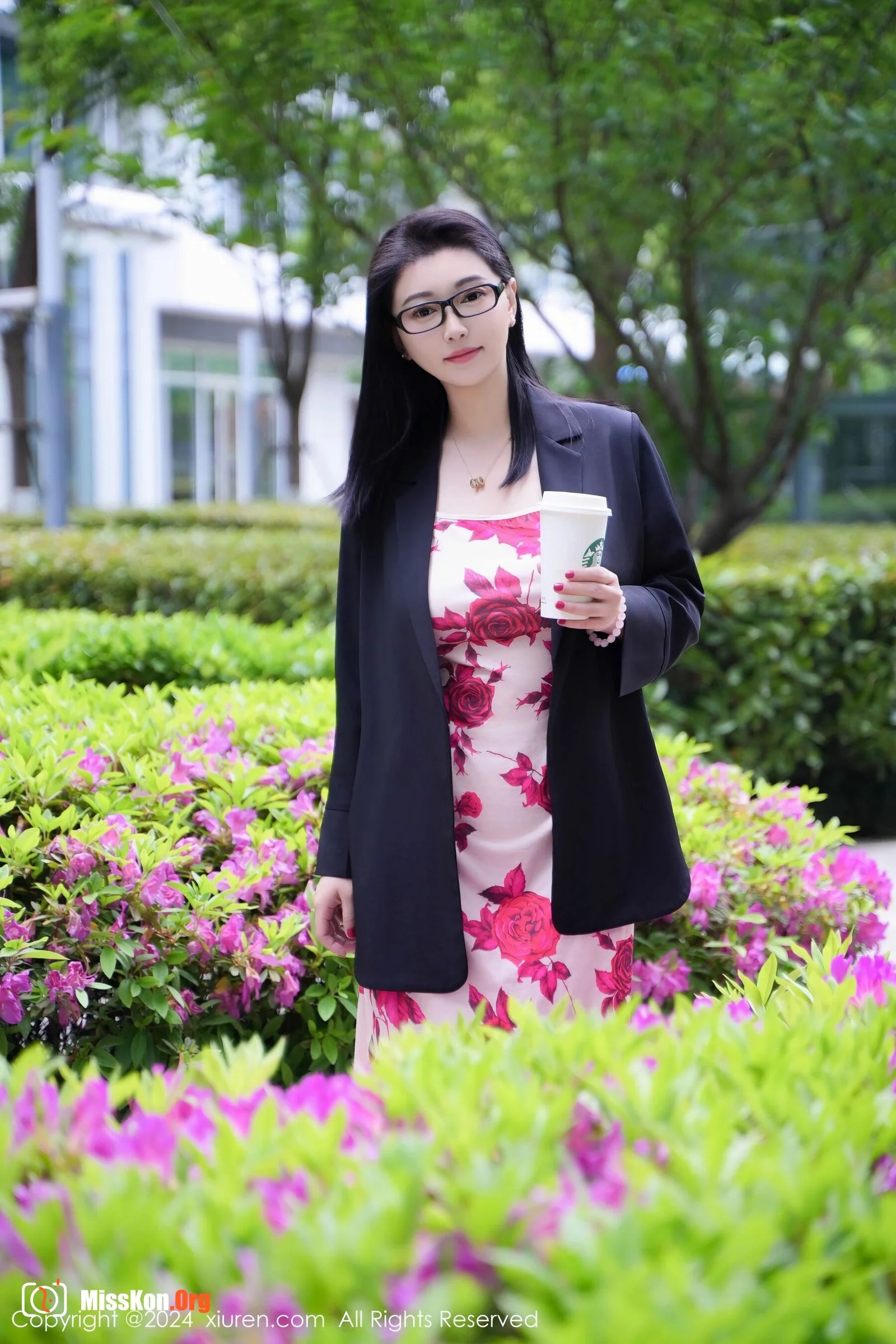 Mrs Yaru - Photo 4