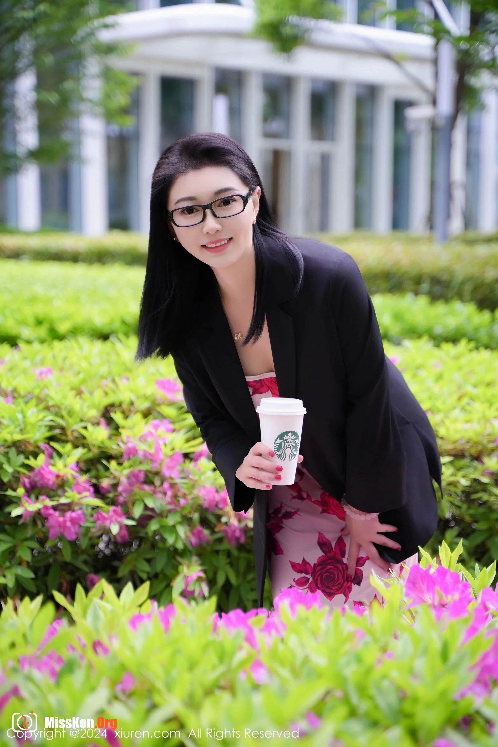 Mrs Yaru - Photo 5