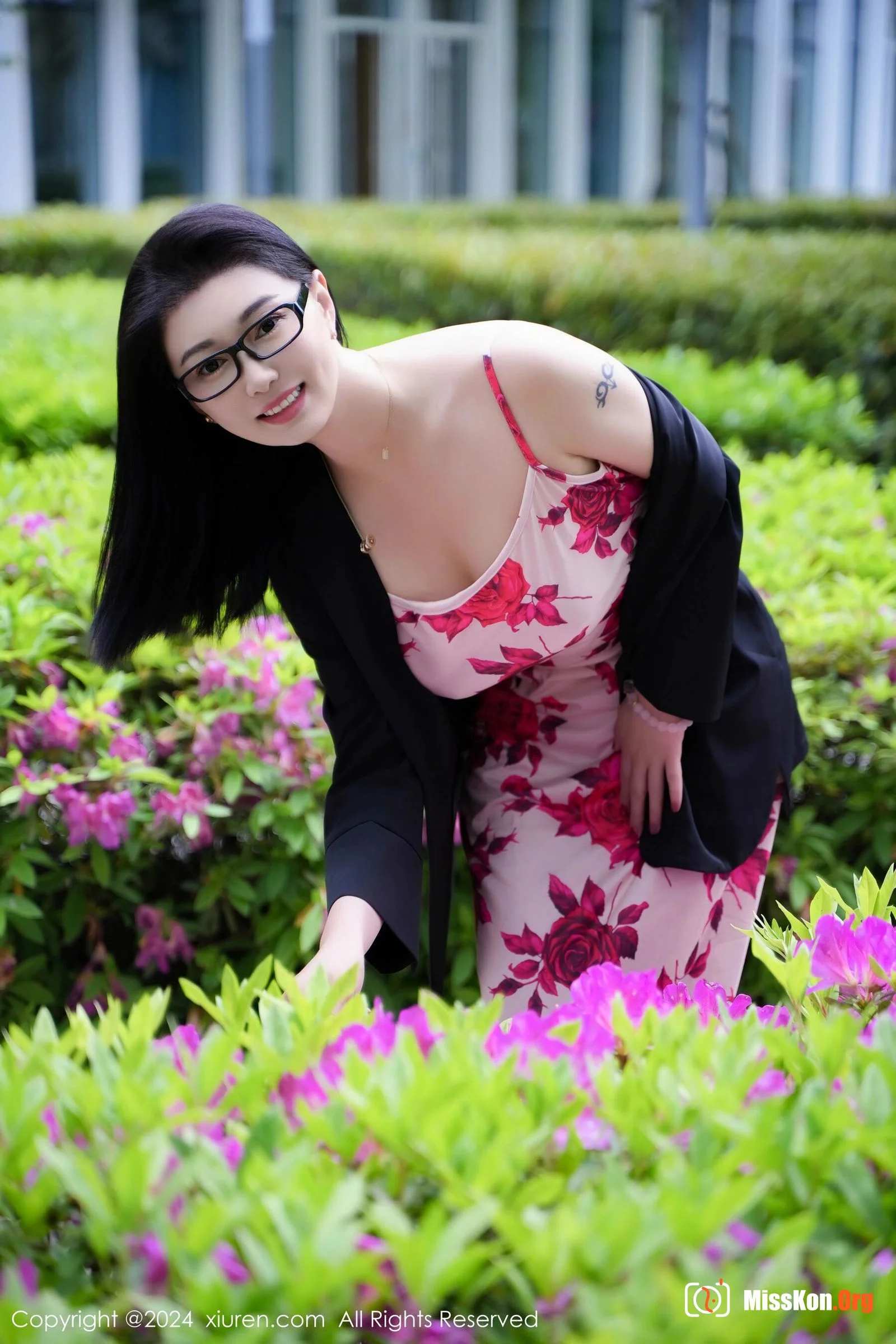 Mrs Yaru - Photo 6