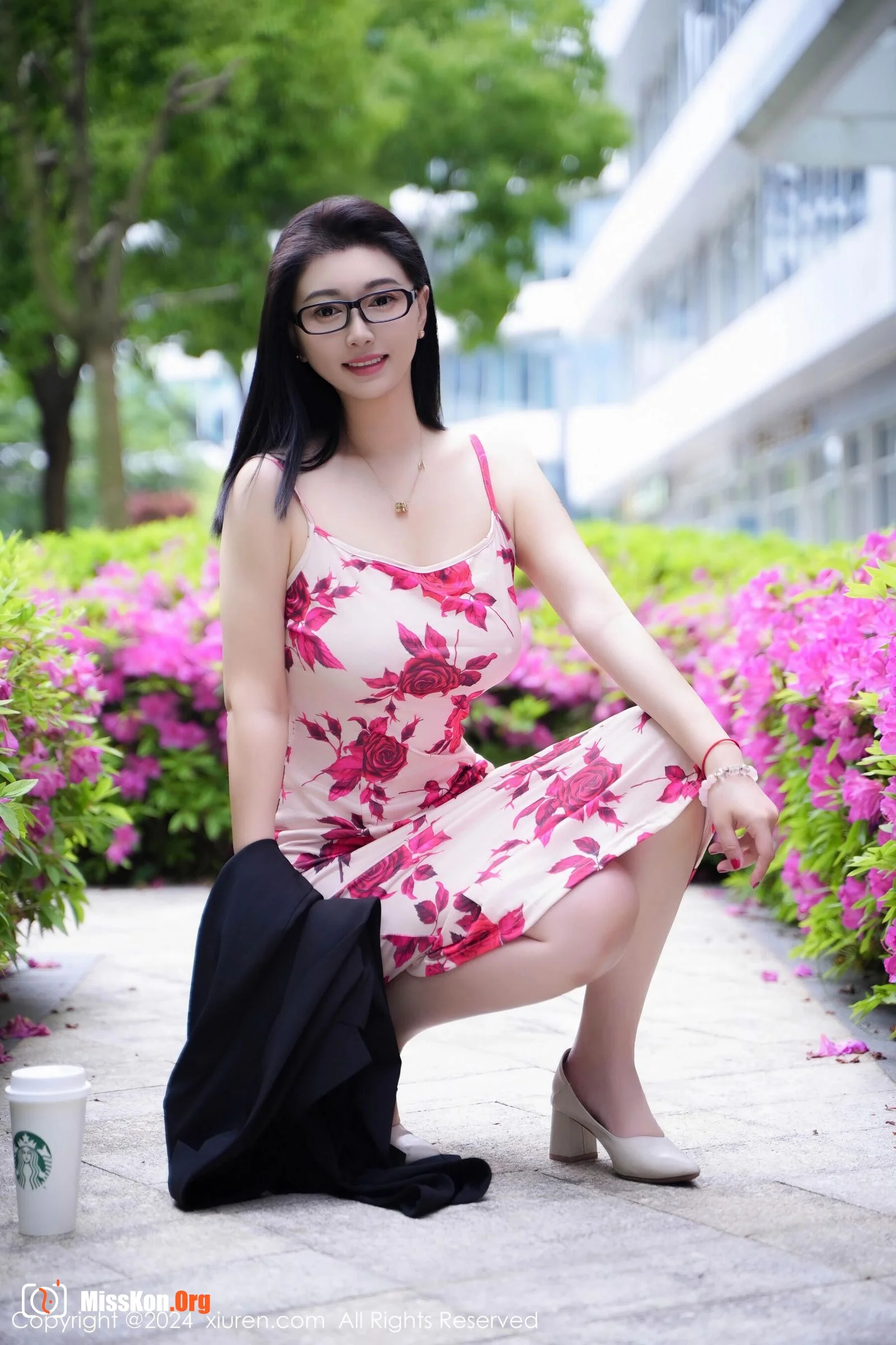 Mrs Yaru - Photo 9