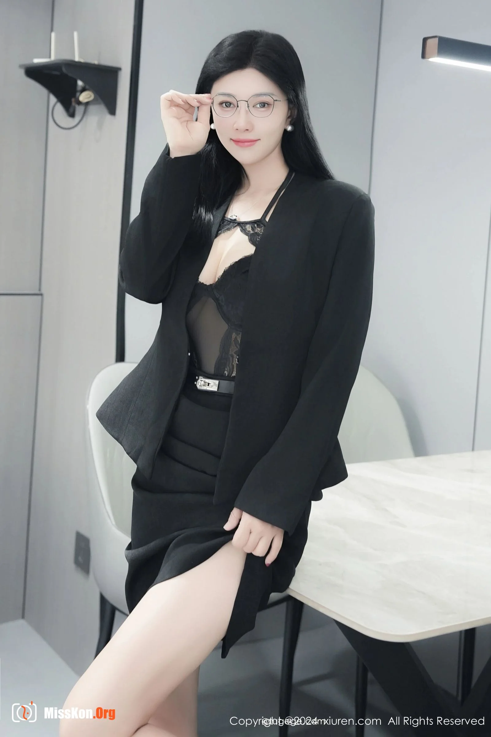 Mrs Yaru - Photo 10