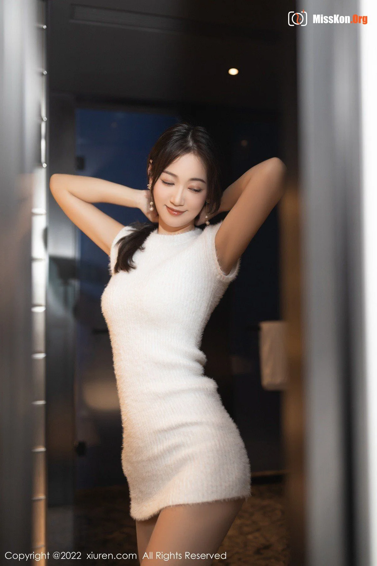 Multiple models - Photo 8