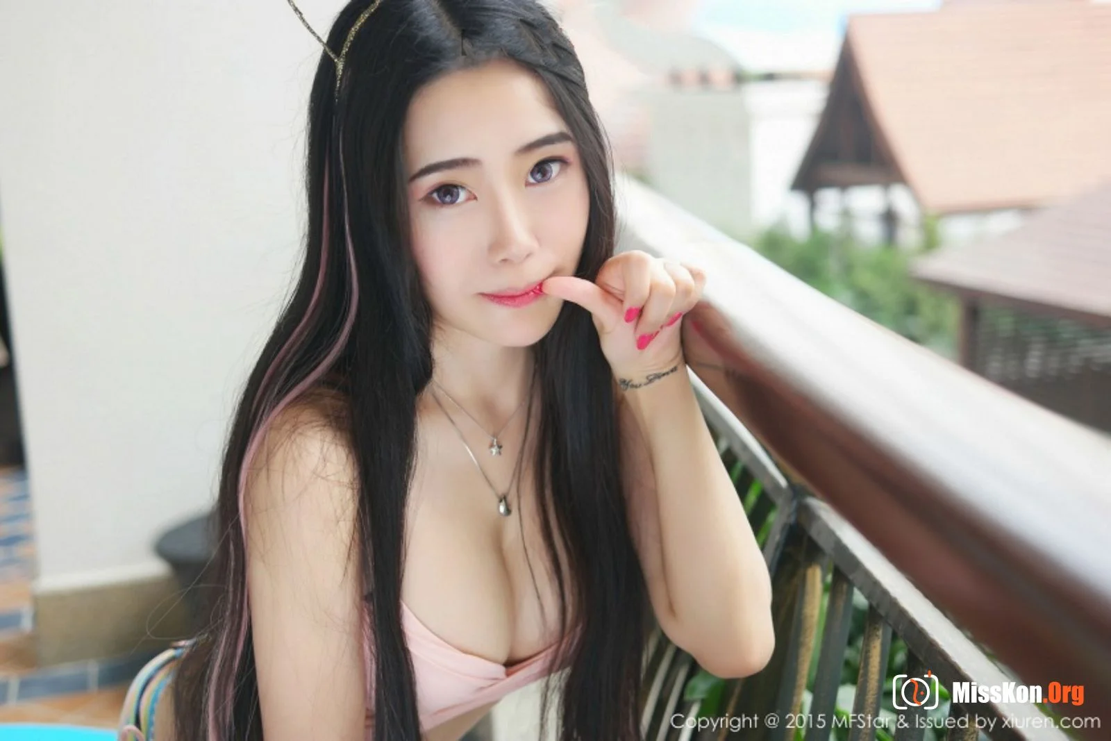 Multiple models - Photo 52