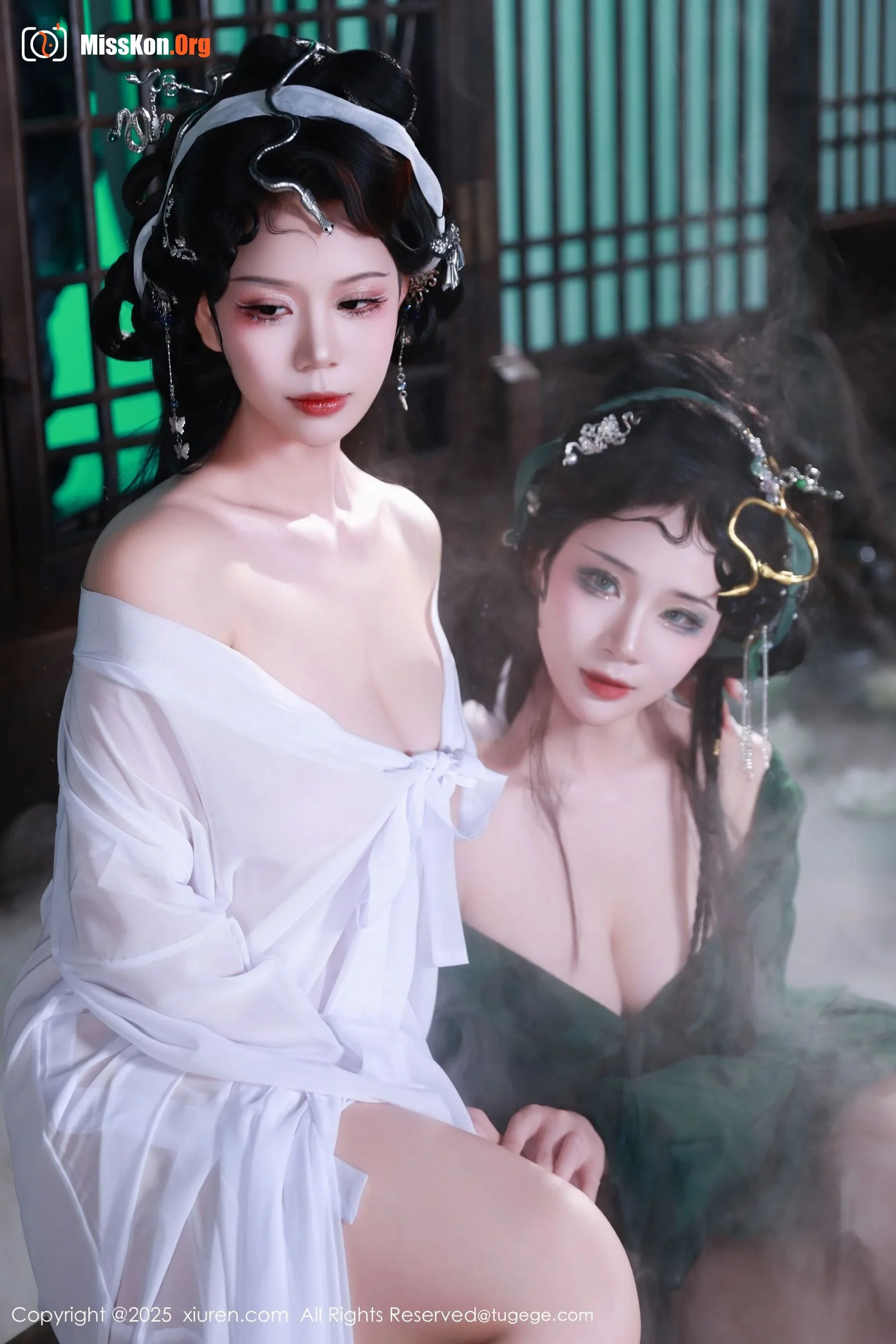 Multiple models - Photo 36