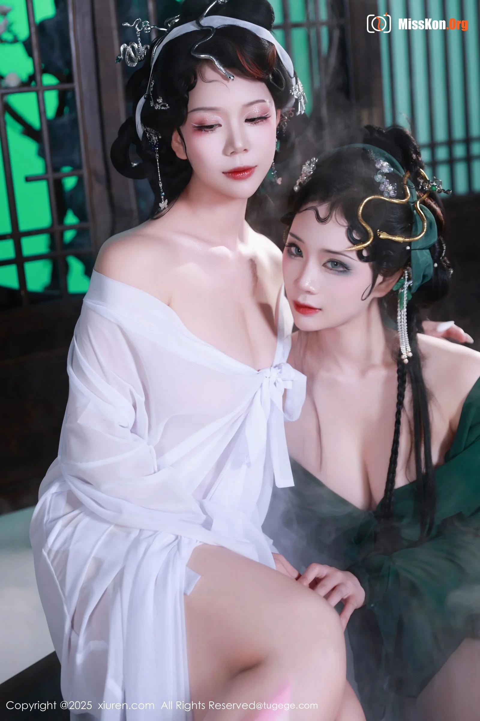 Multiple models - Photo 37