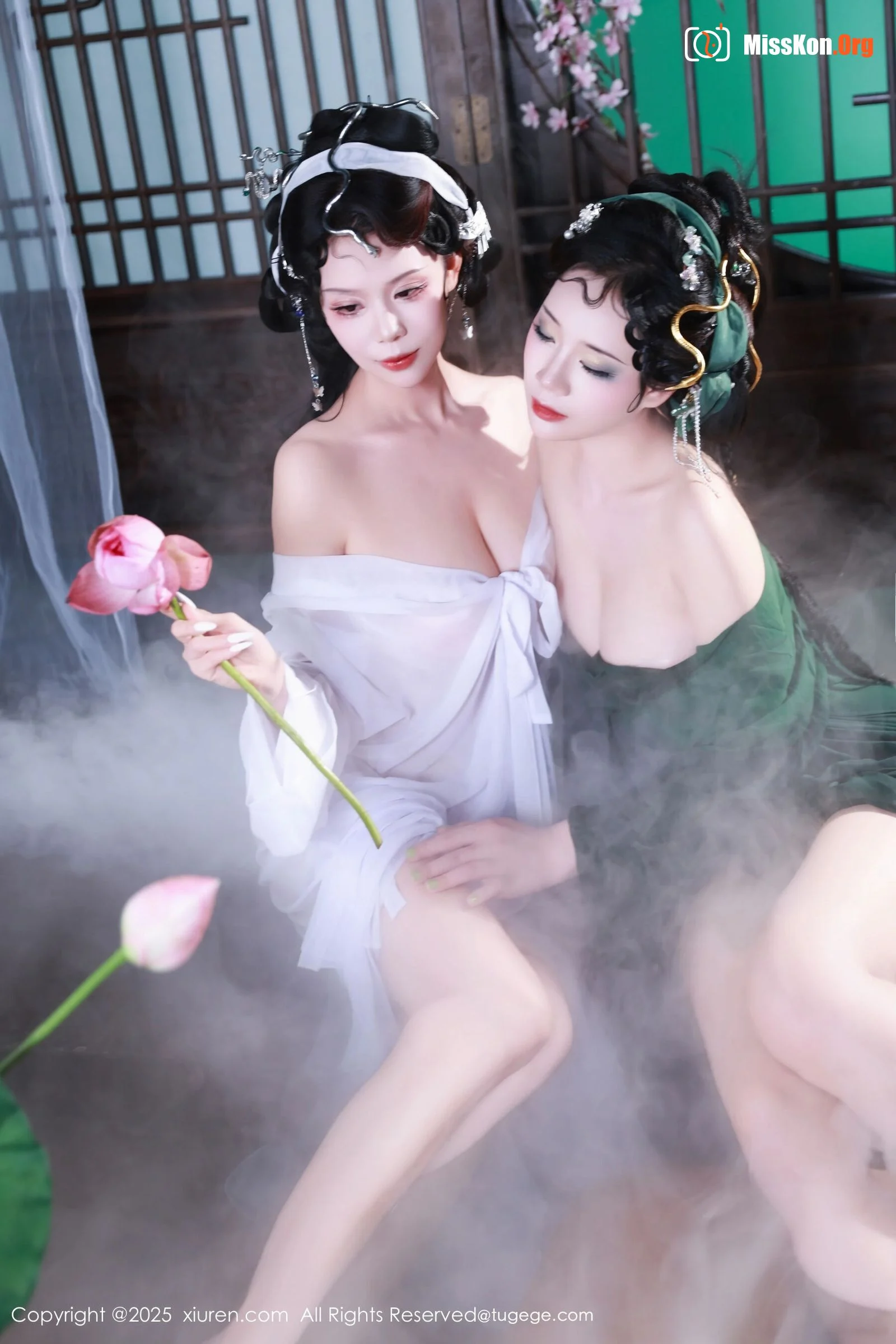 Multiple models - Photo 51