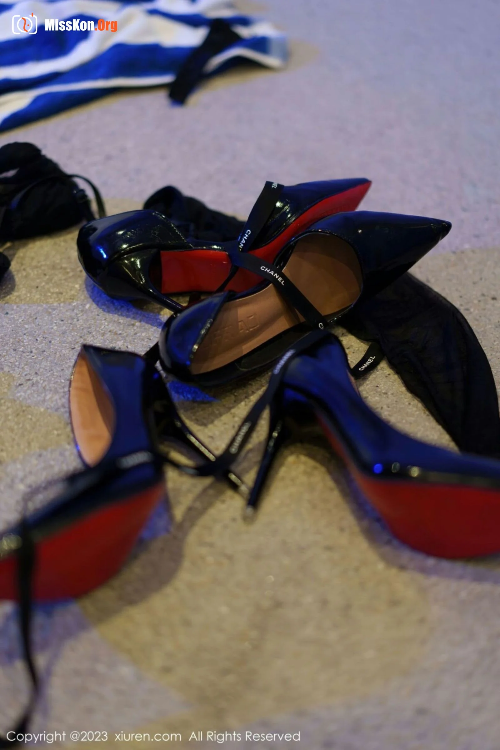 Multiple models - Photo 88