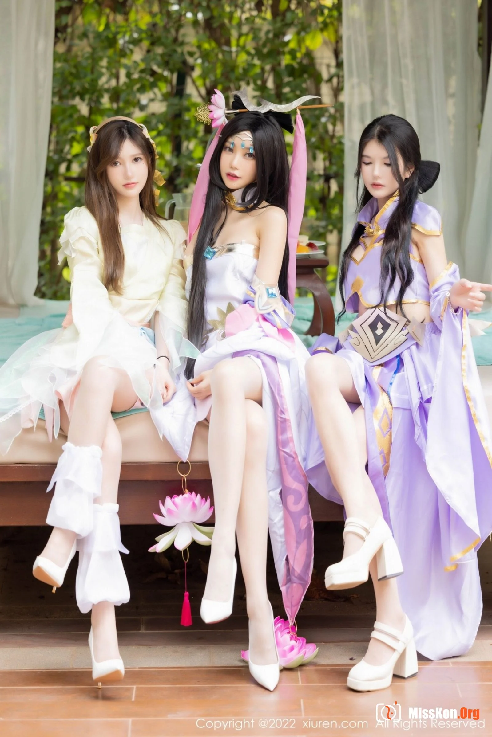 Multiple models - Photo 2