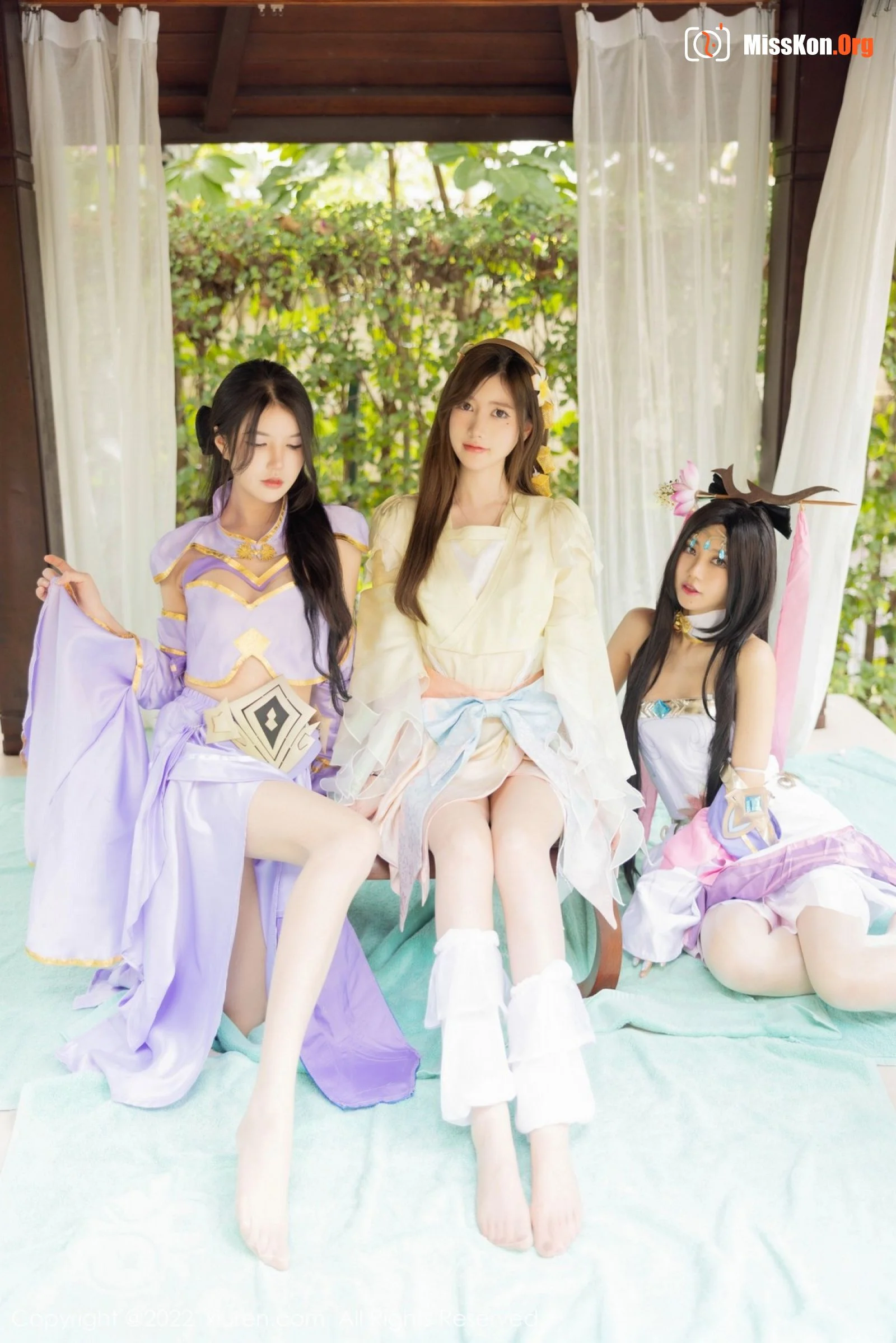 Multiple models - Photo 6