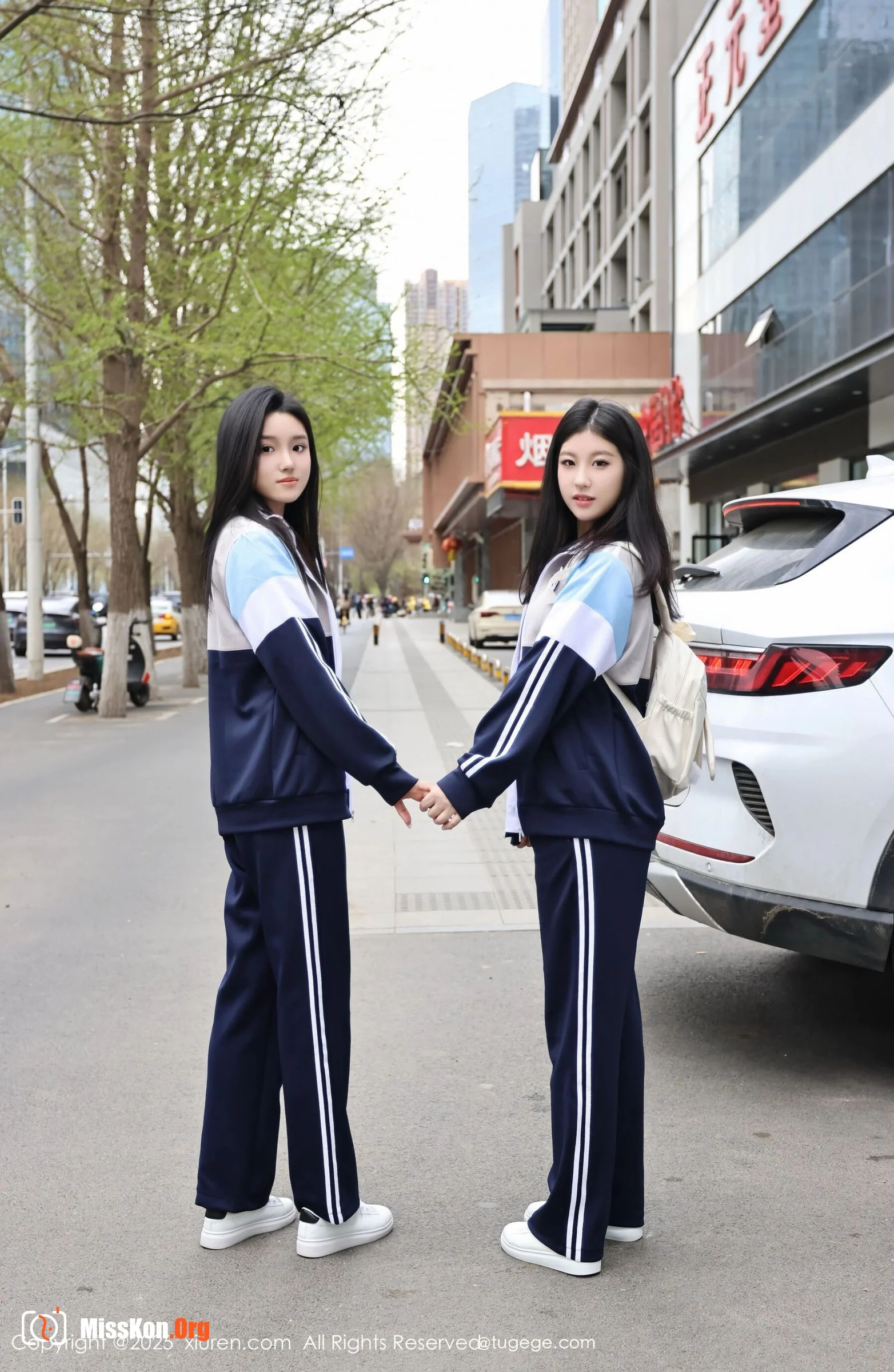Multiple models - Photo 10