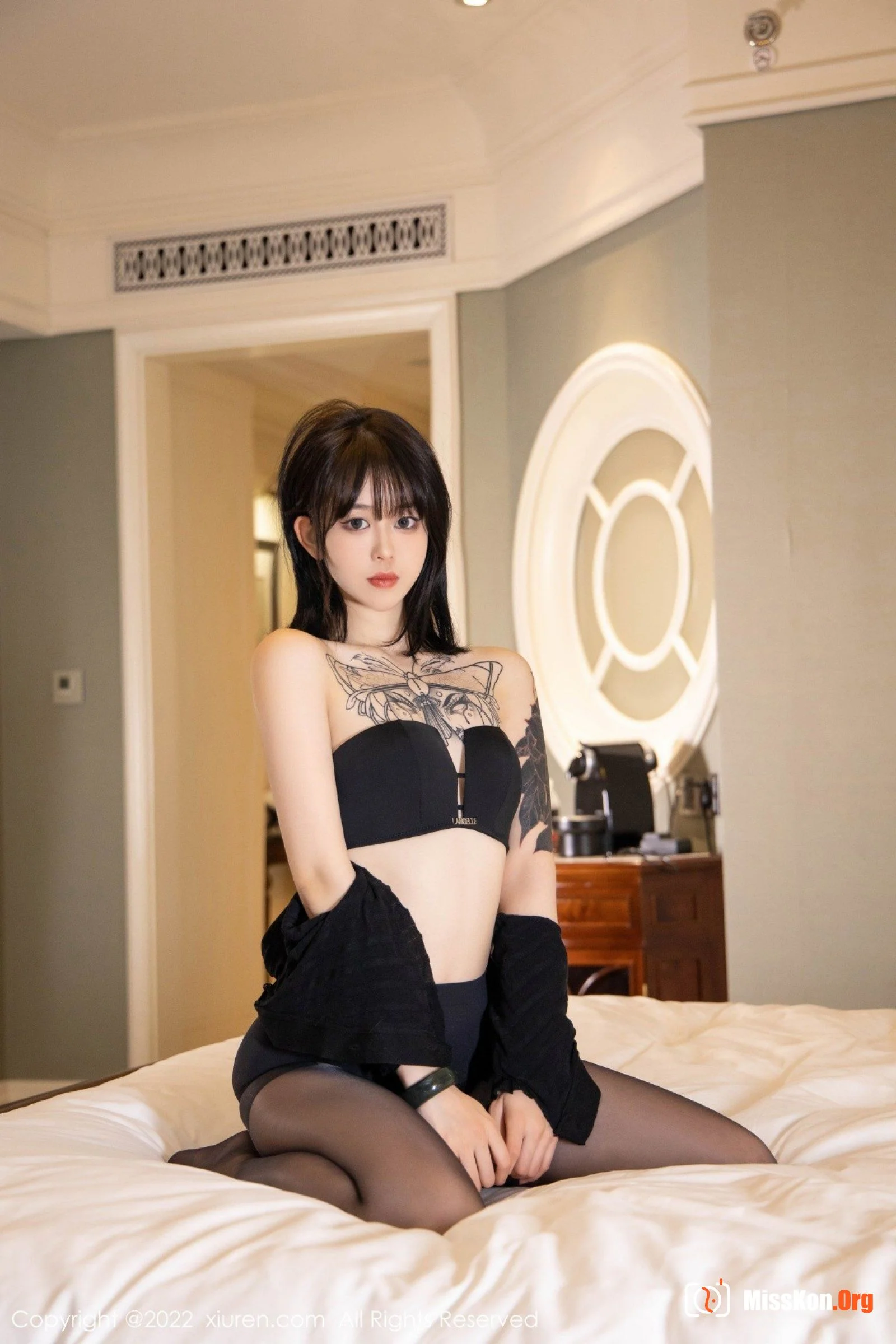Multiple models - Photo 57