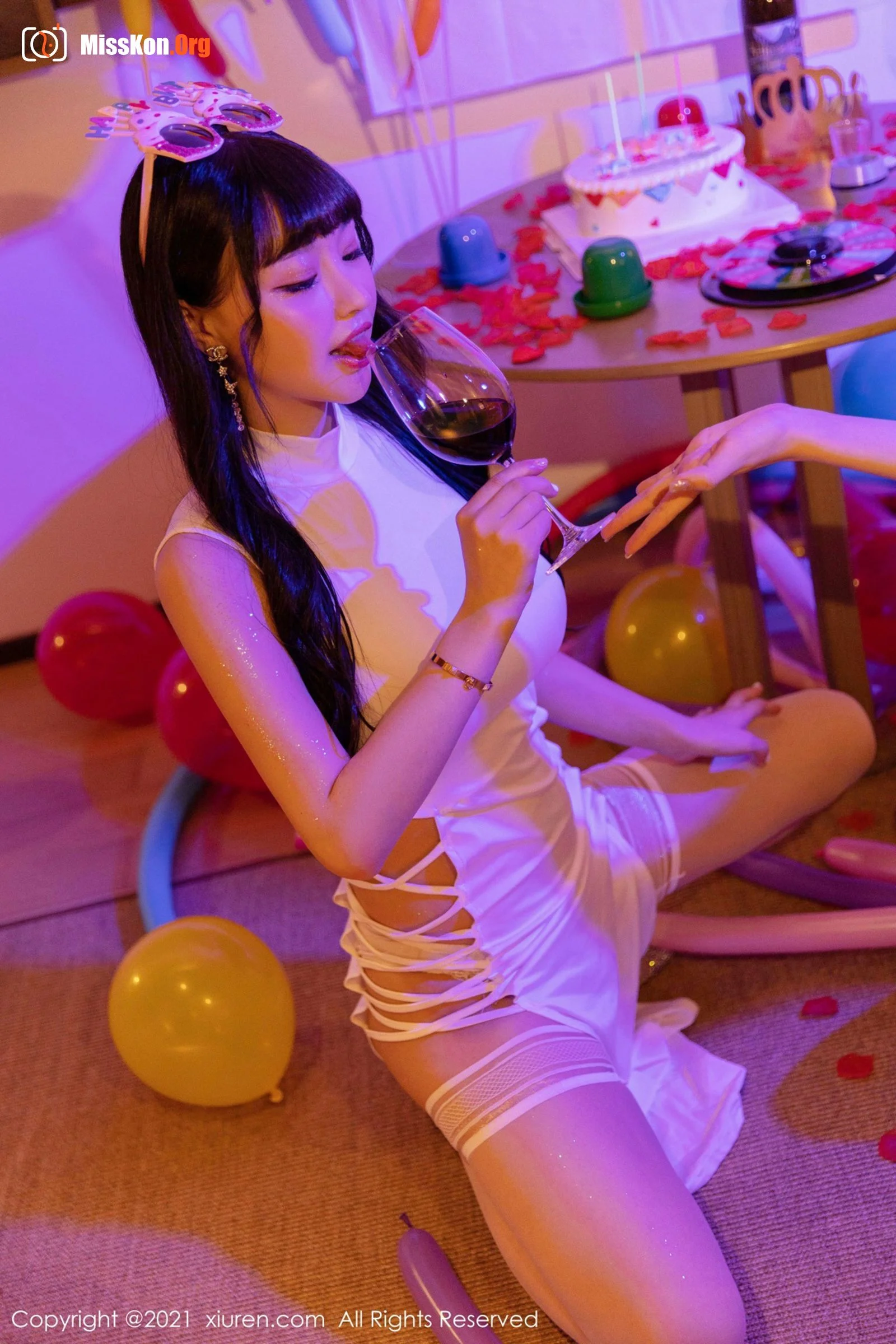 Multiple models - Photo 59