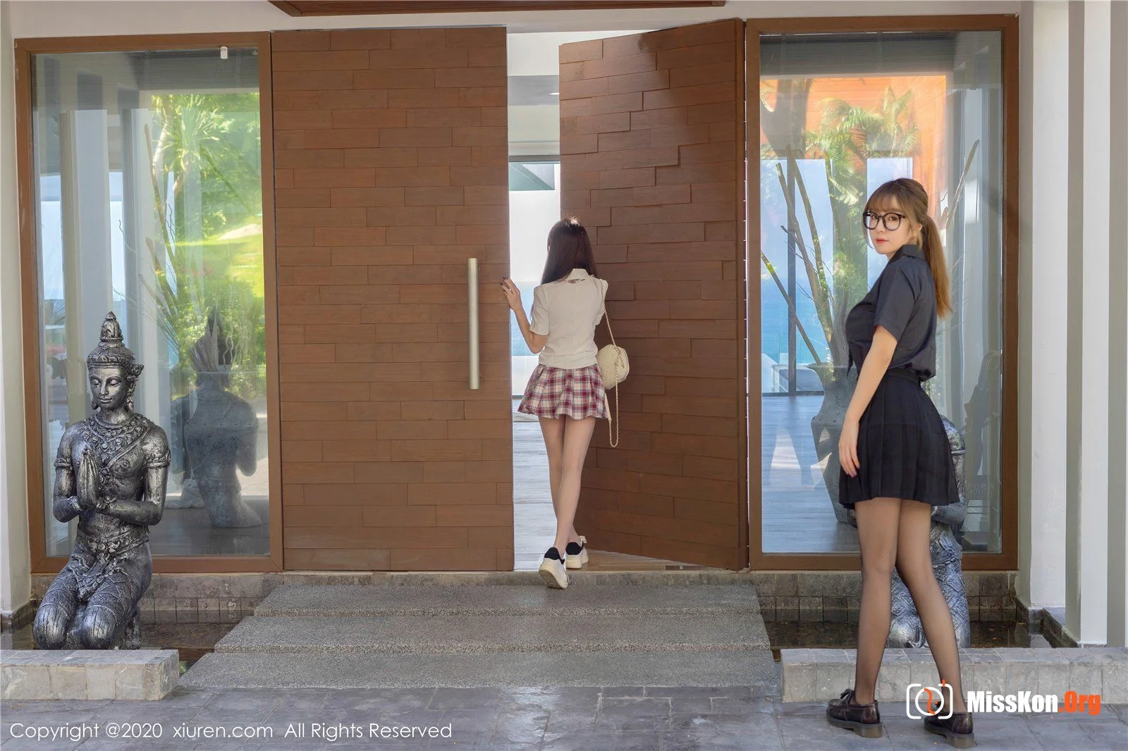 Multiple models - Photo 11
