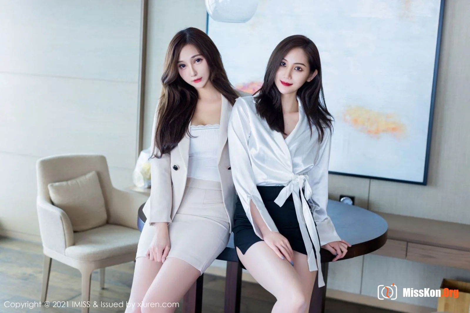 Multiple models - Photo 5