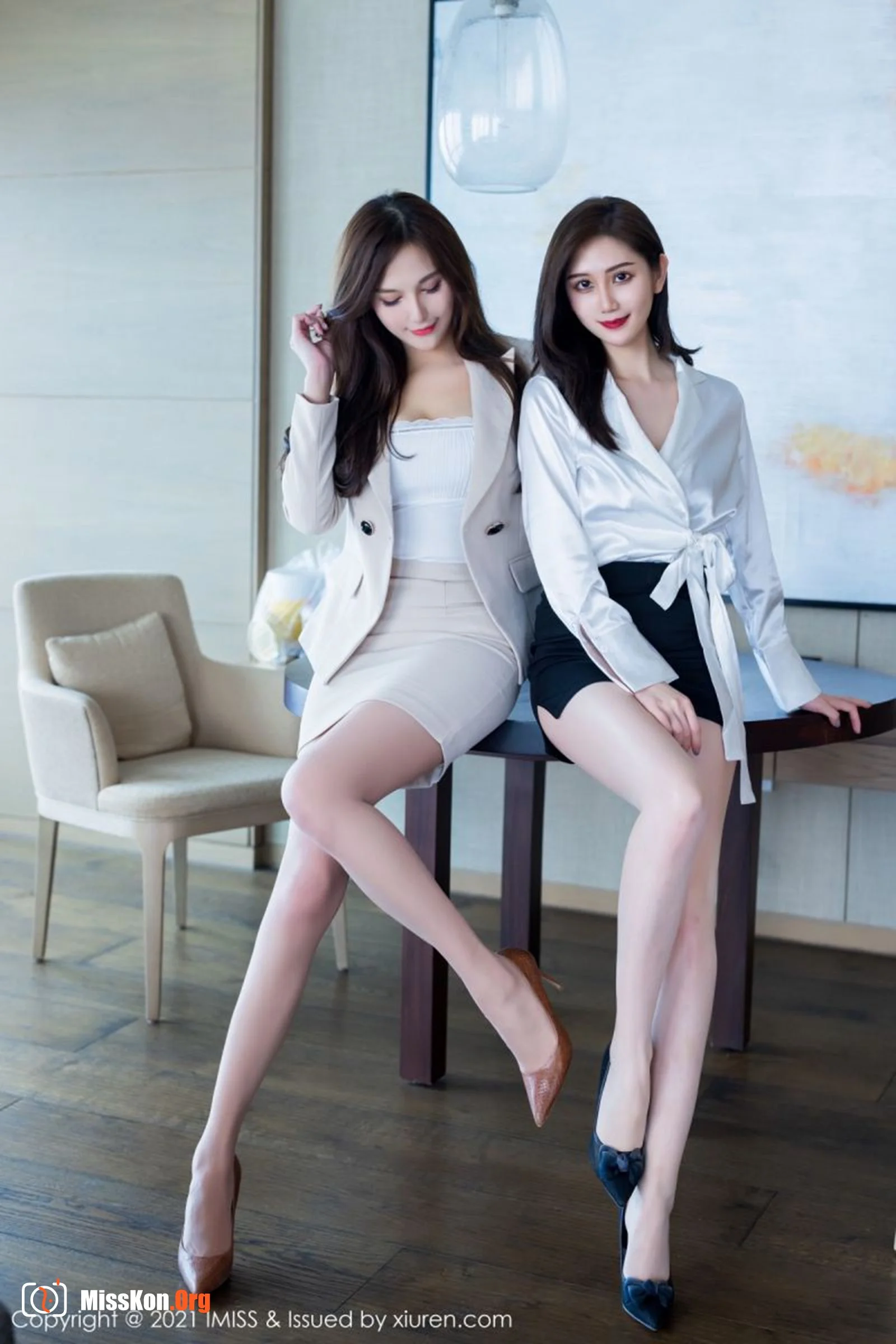 Multiple models - Photo 6