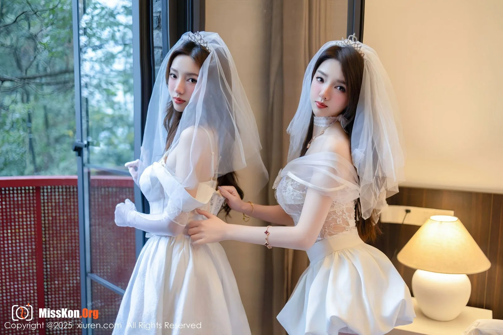 Multiple models - Photo 40