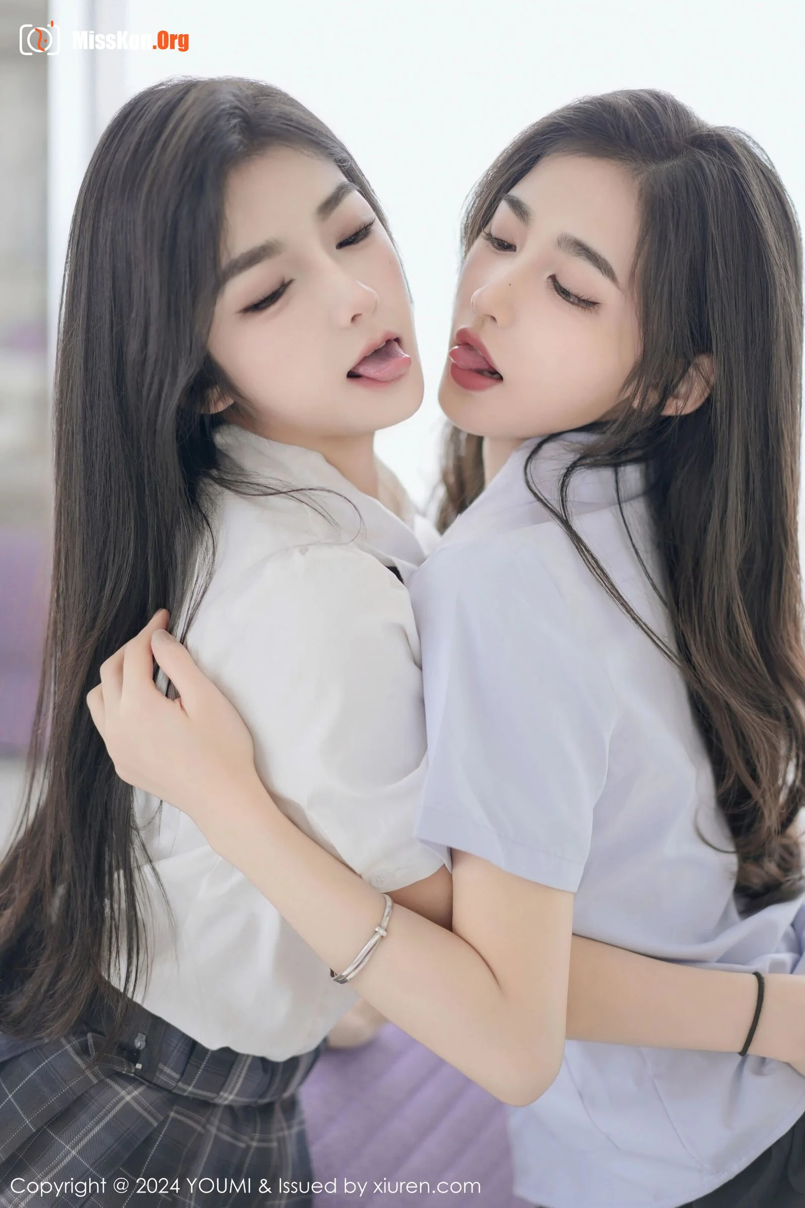 Multiple models - Photo 7