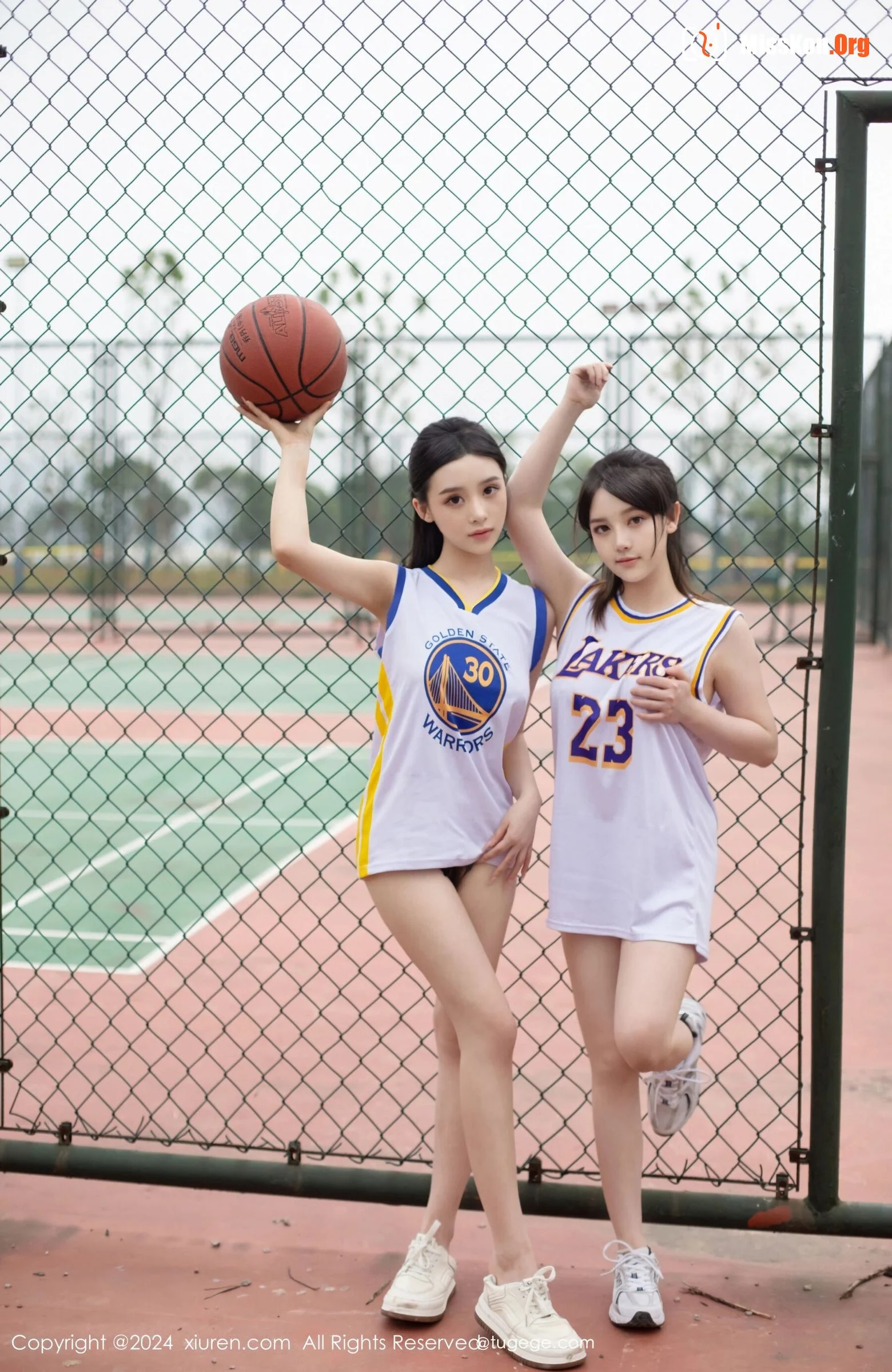 Multiple models - Photo 84