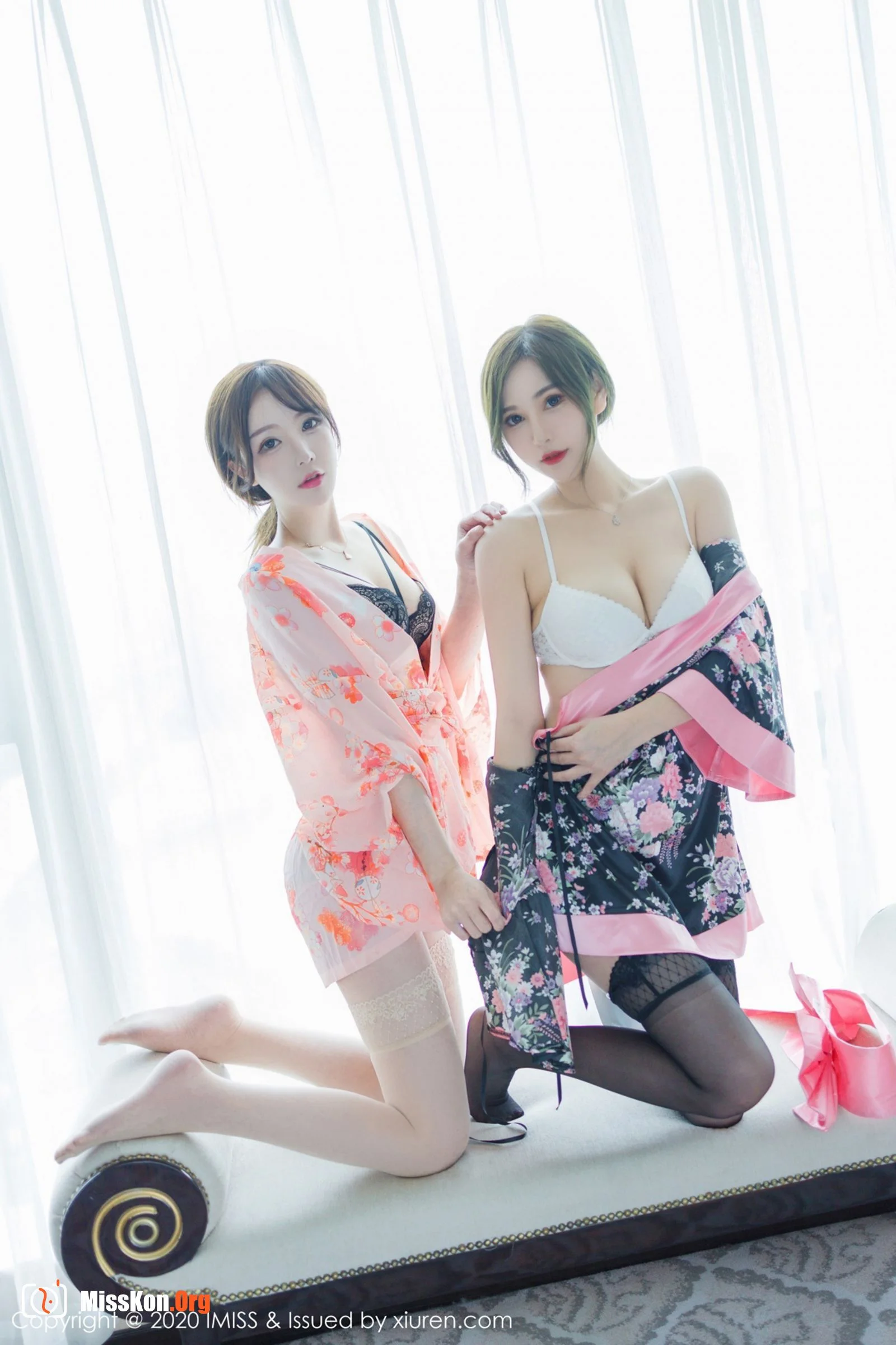 Multiple models - Photo 36