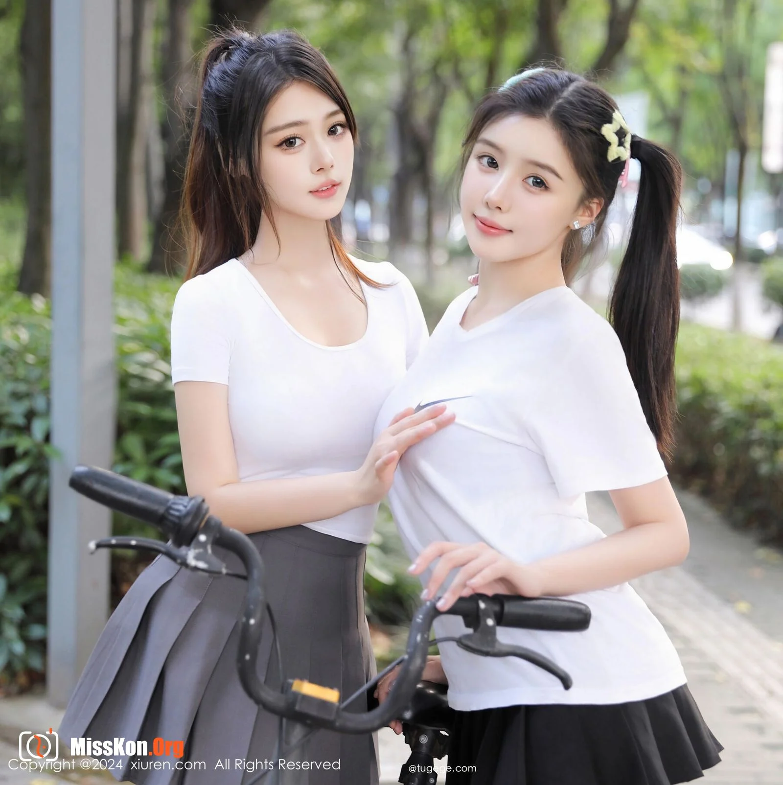Multiple models - Photo 23