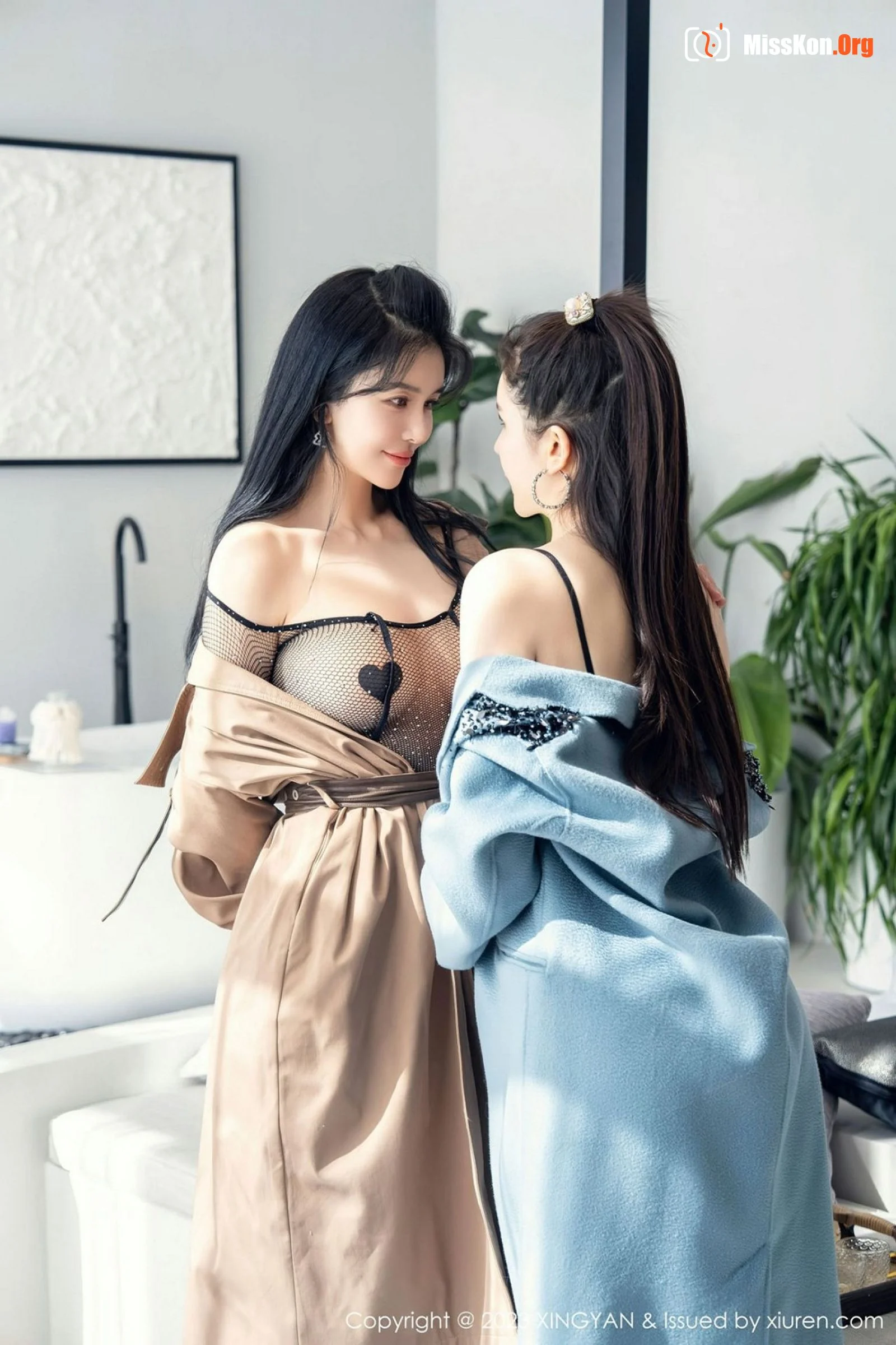 Multiple models - Photo 18
