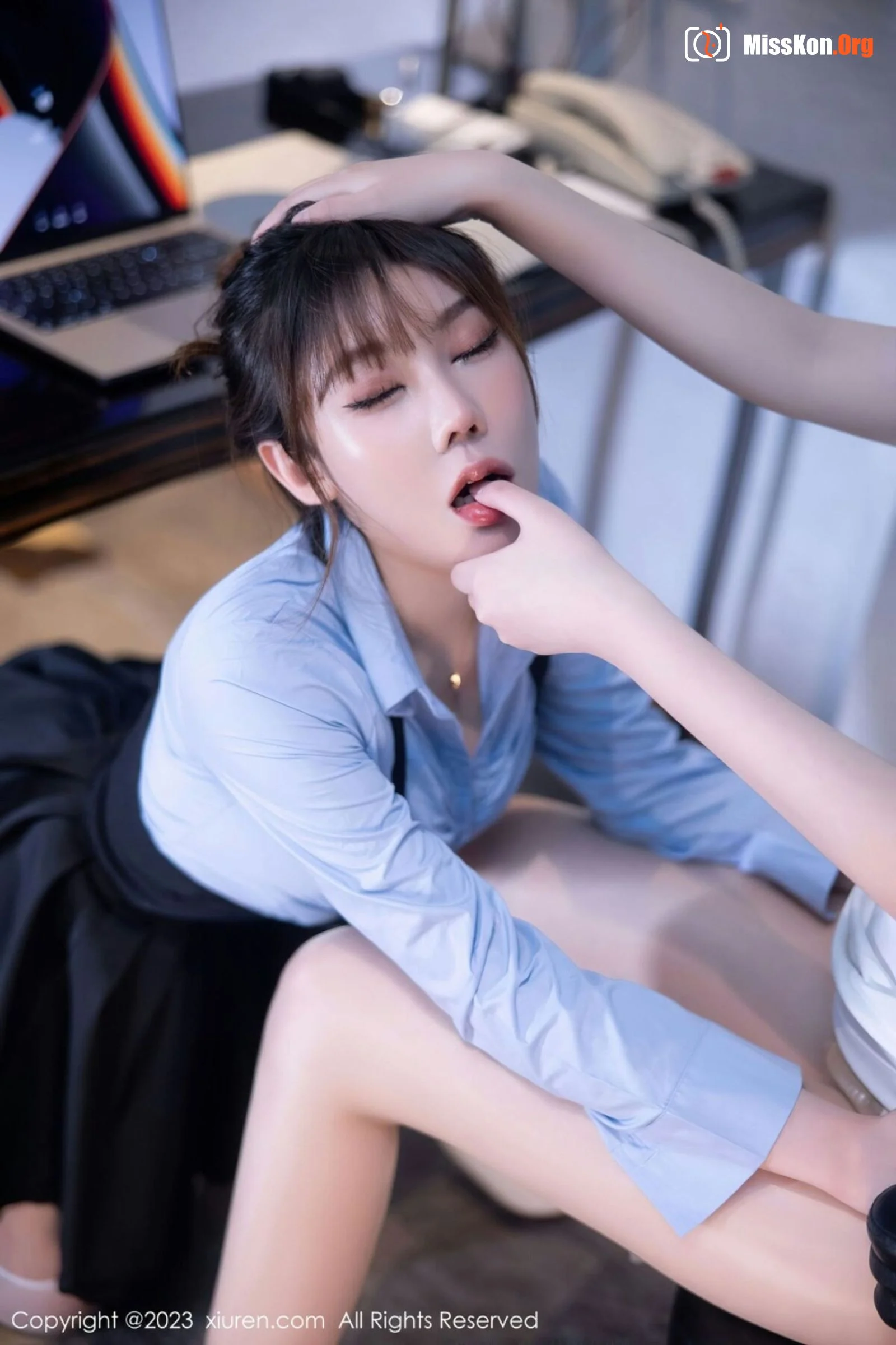 Multiple models - Photo 17