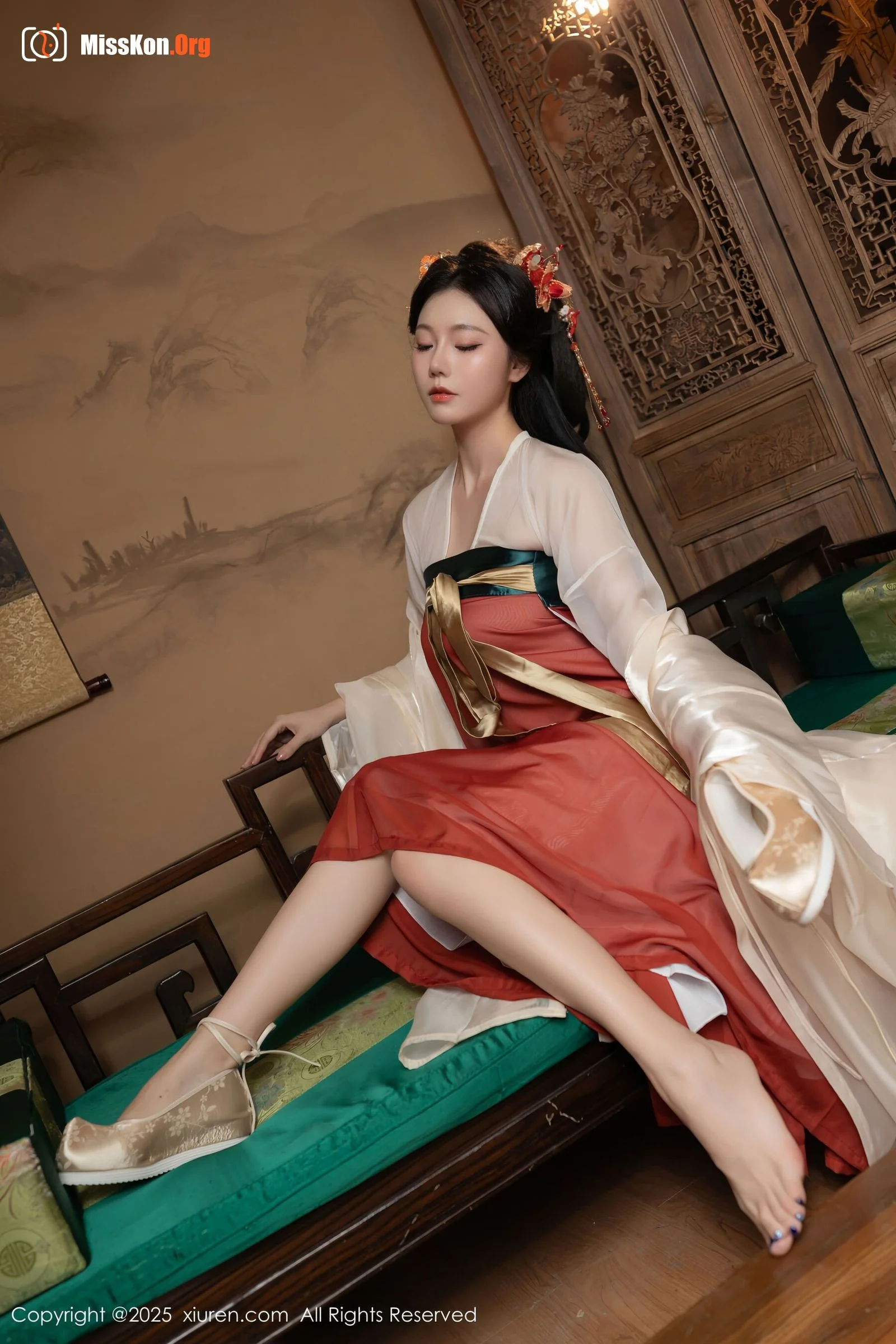 Multiple models - Photo 35