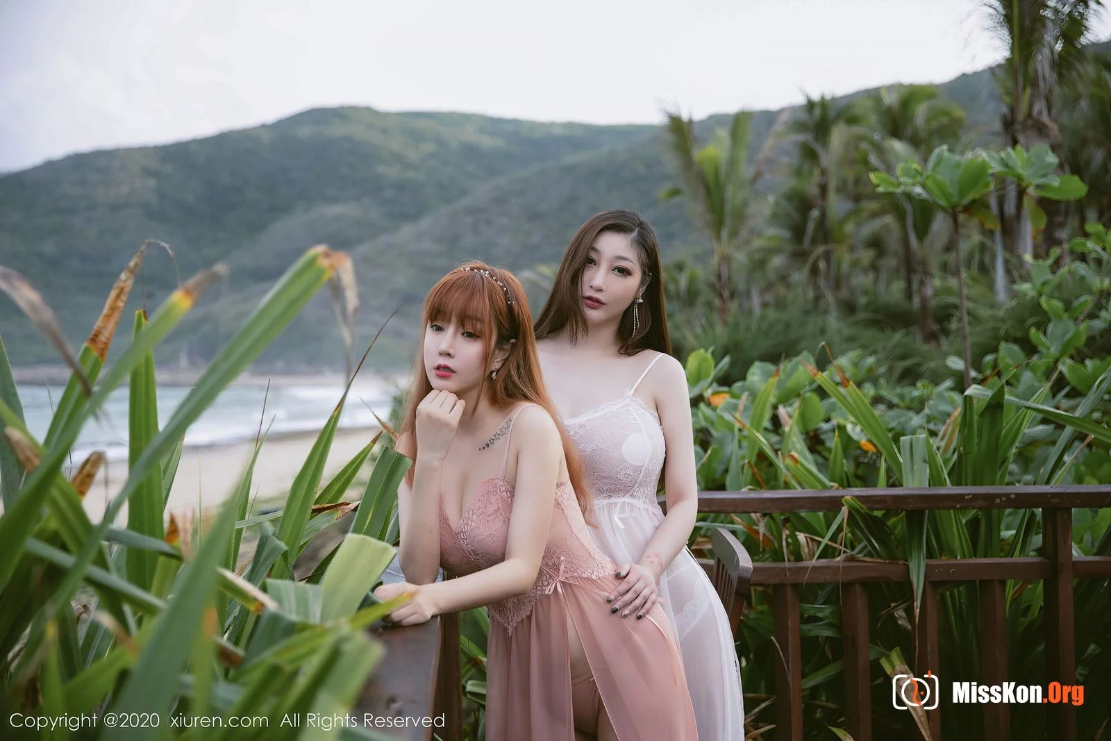 Multiple models - Photo 22