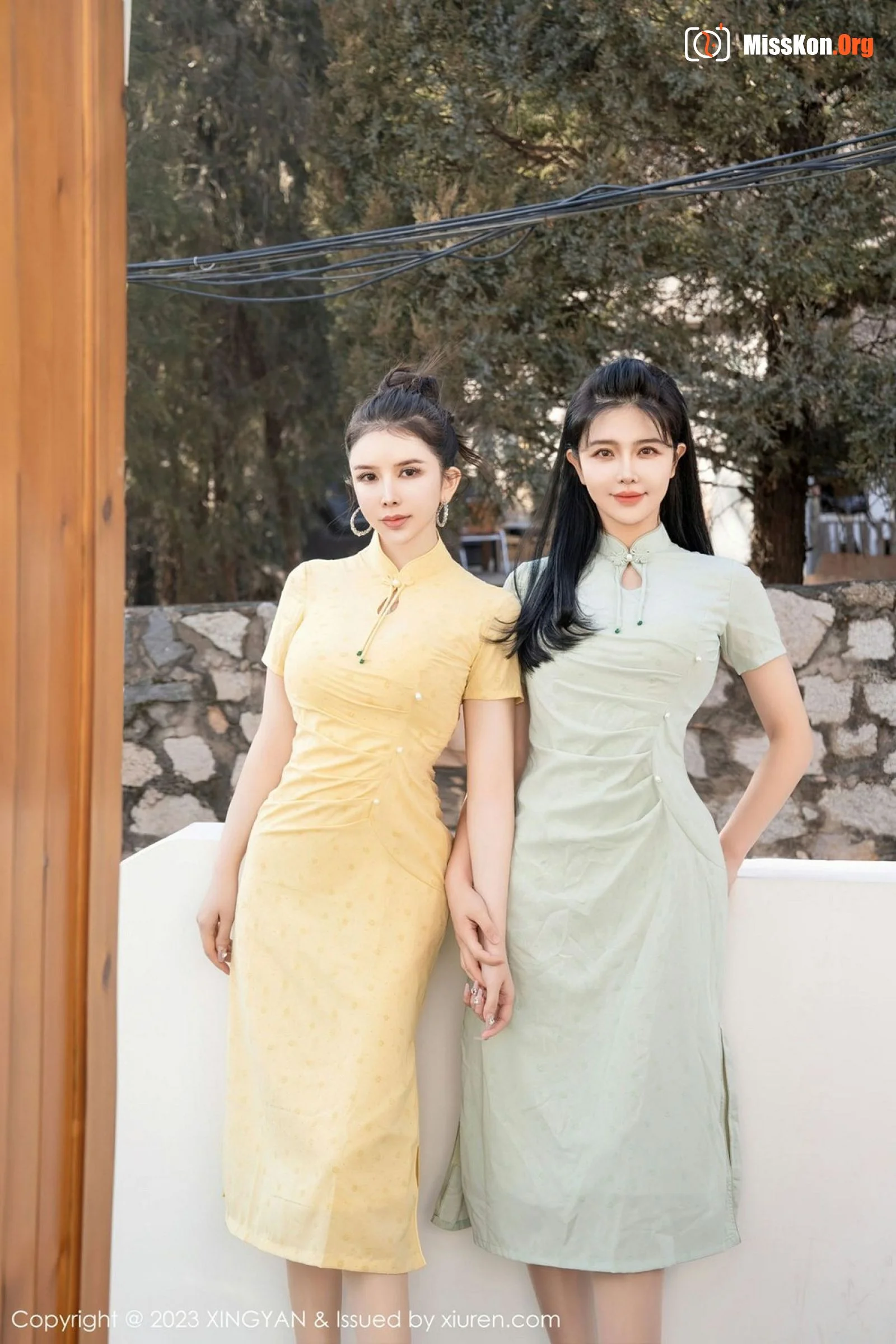 Multiple models - Photo 6