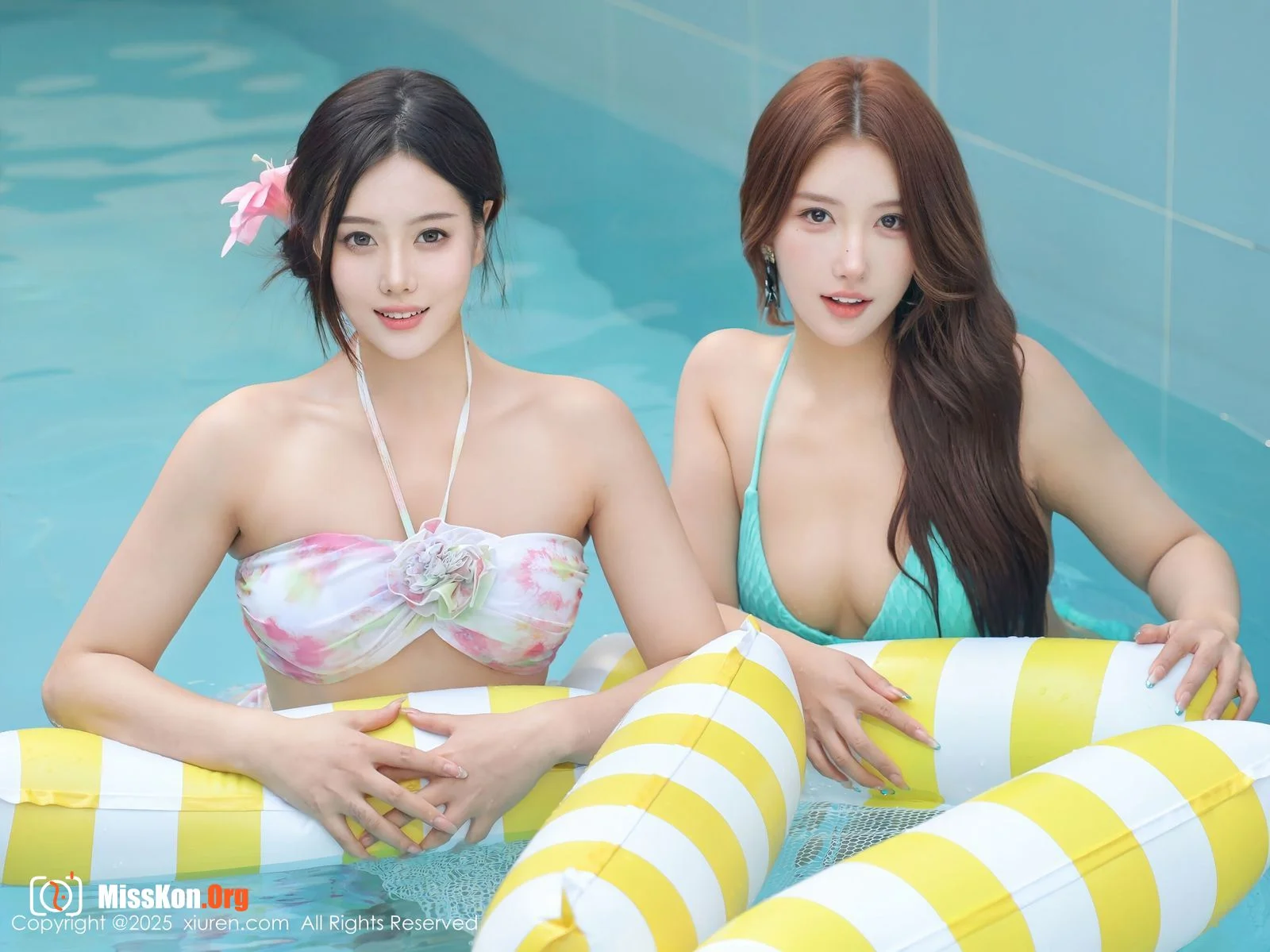 Multiple models - Photo 36