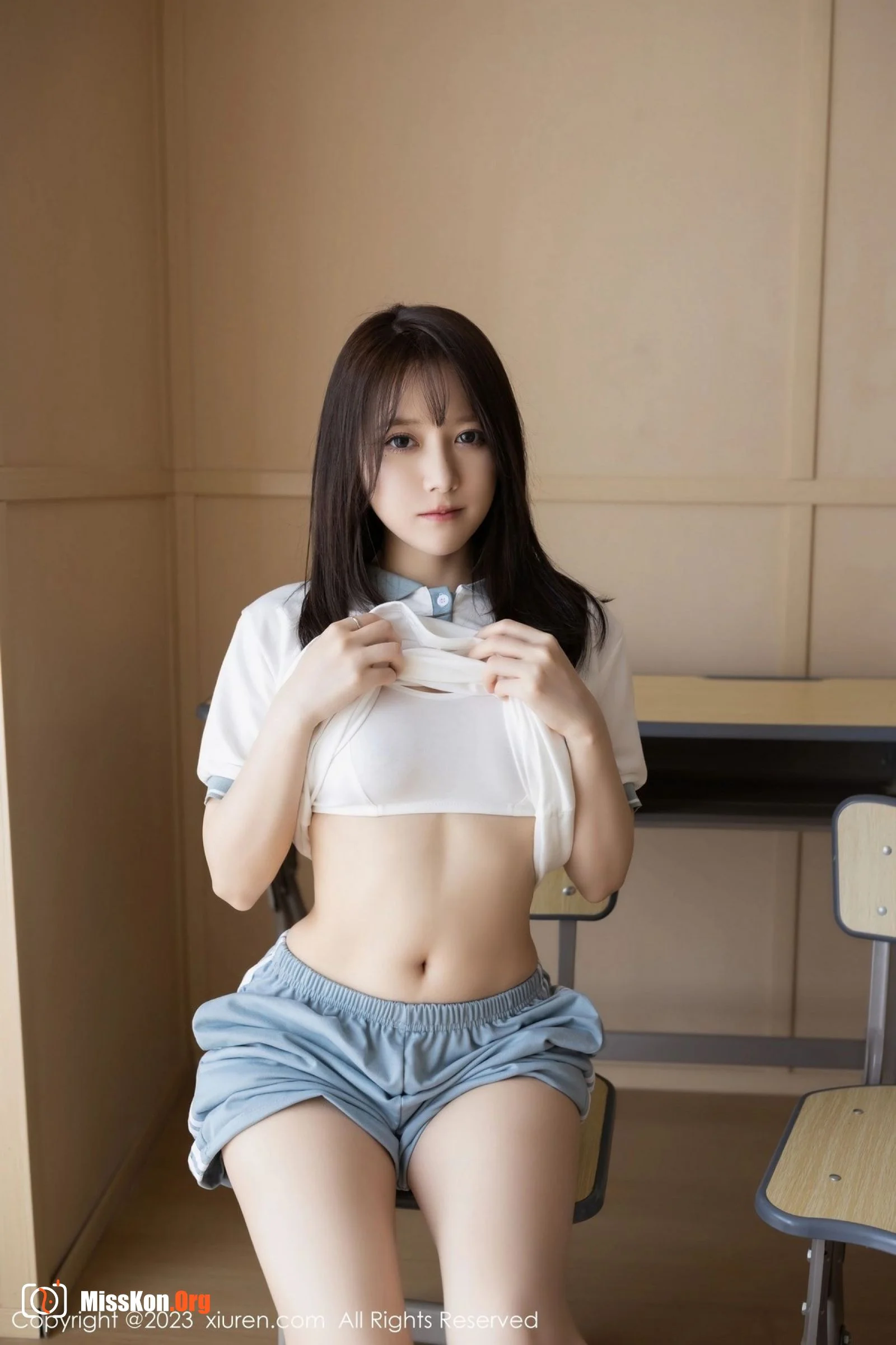 Multiple models - Photo 18