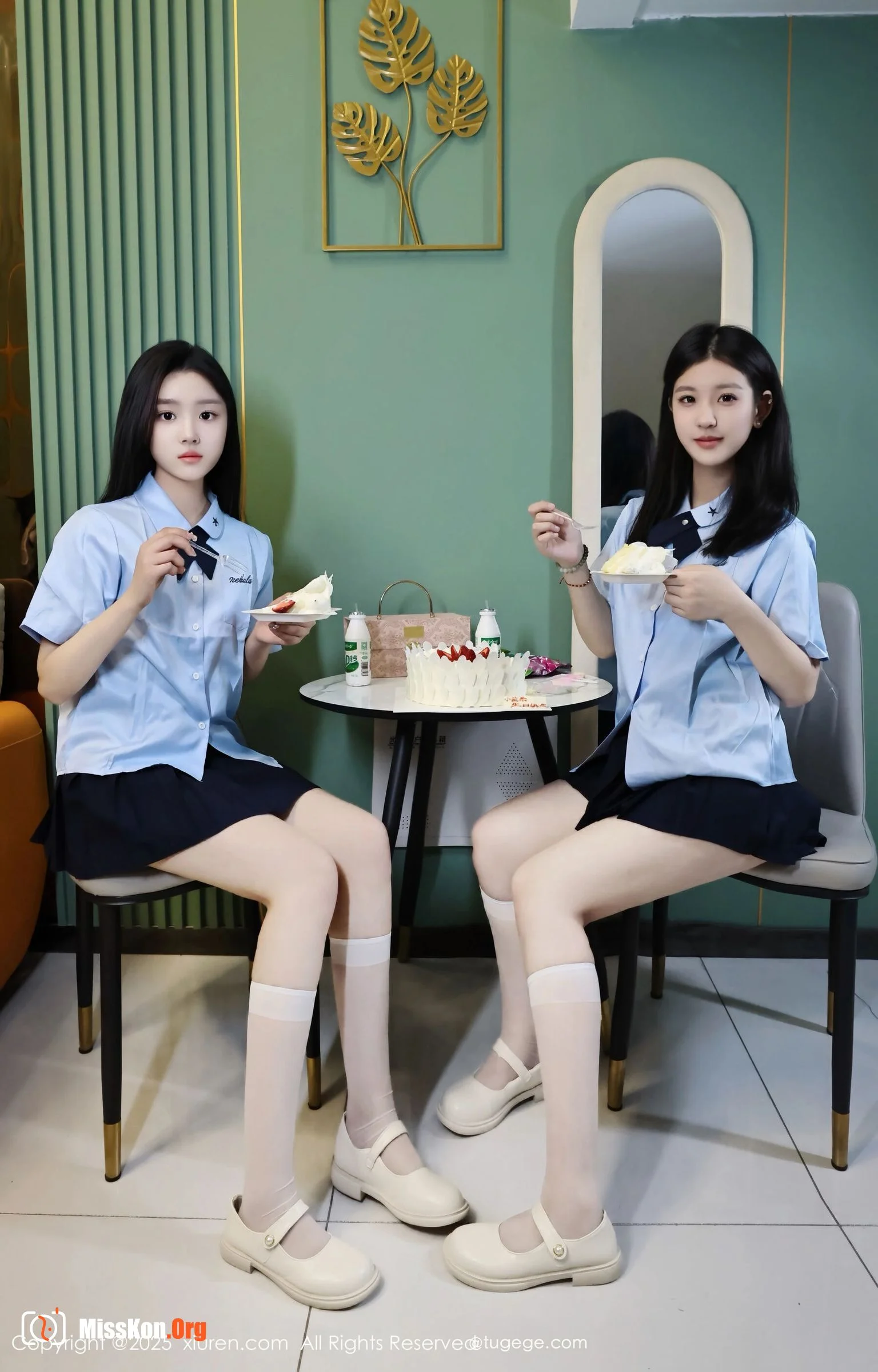Multiple models - Photo 22