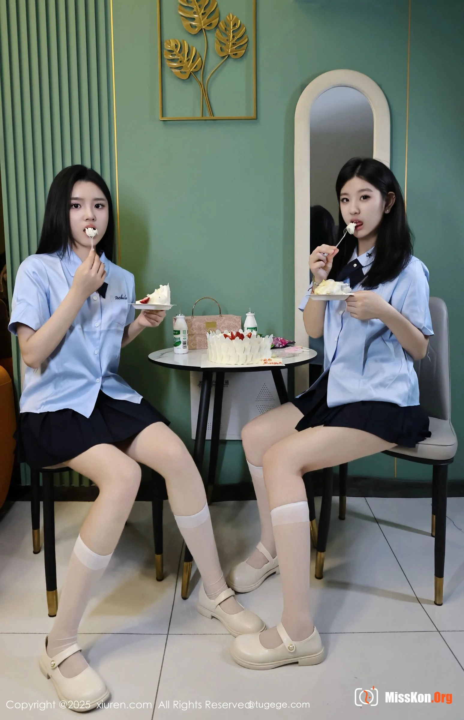 Multiple models - Photo 23