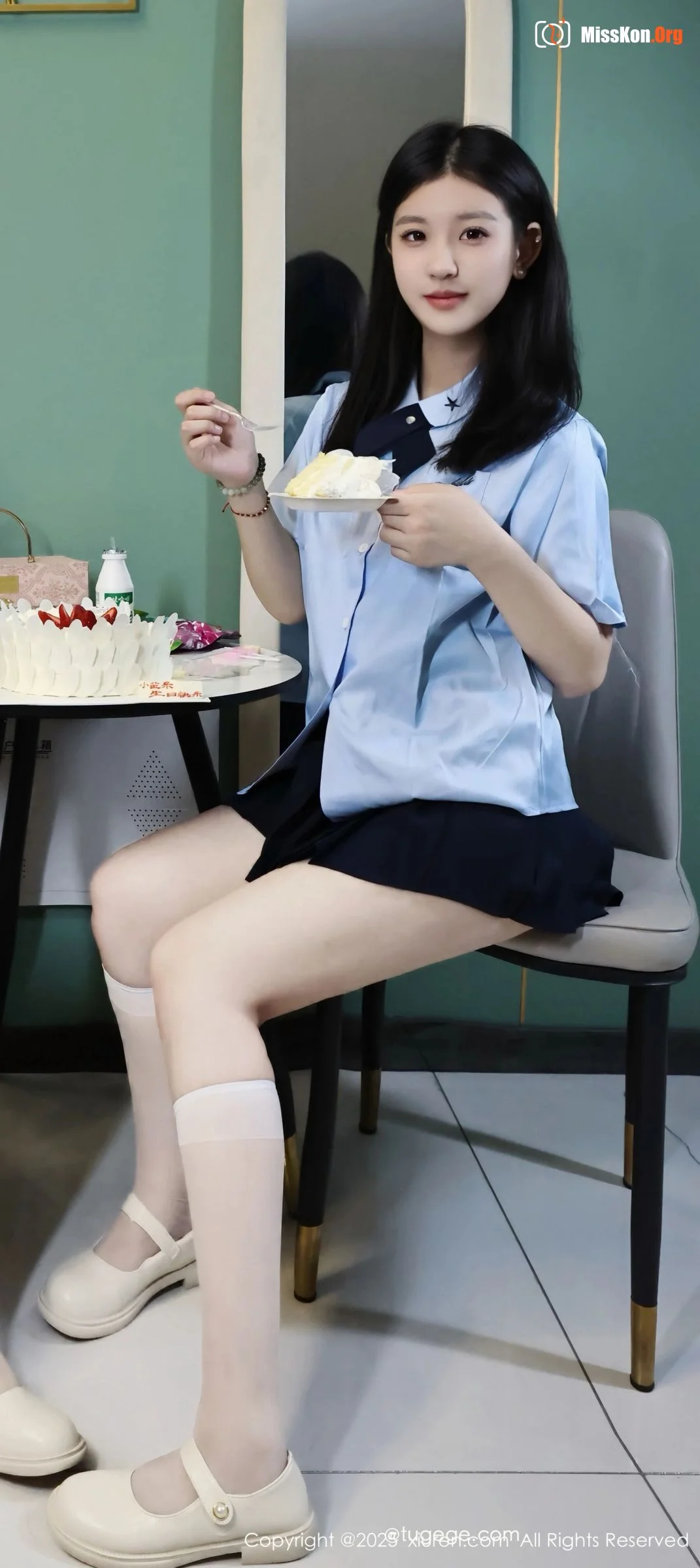 Multiple models - Photo 35