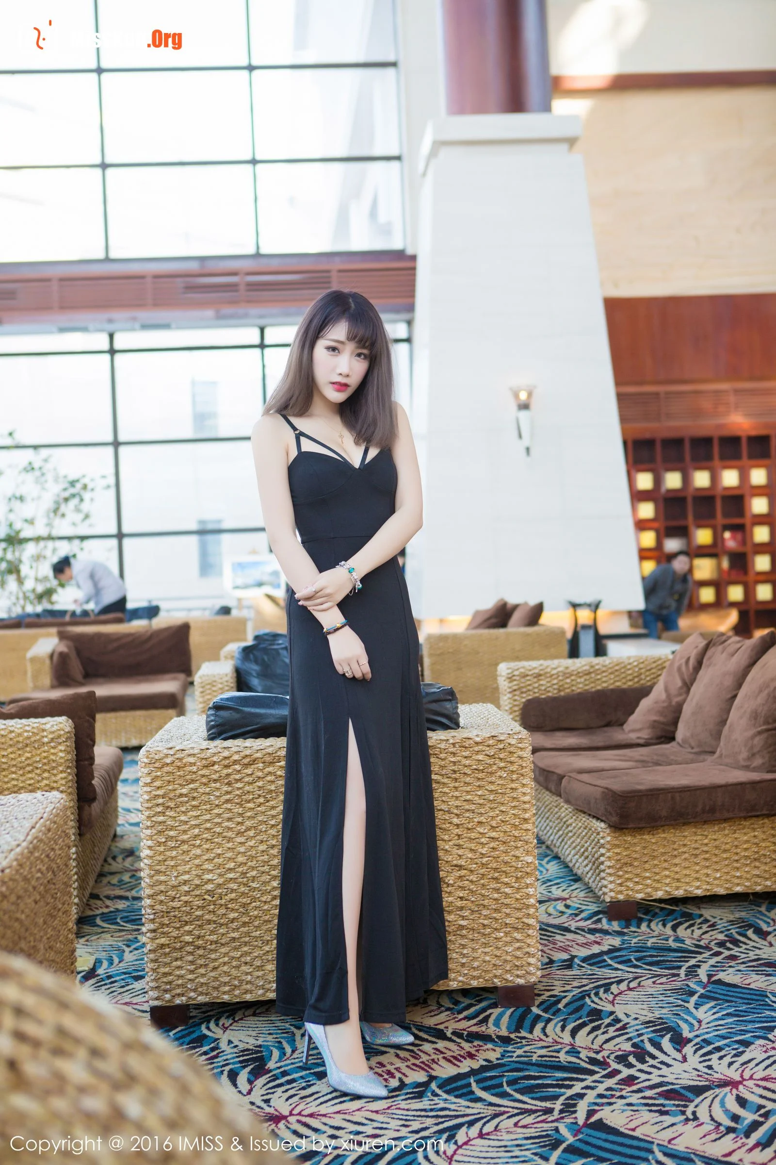 Multiple models - Photo 48