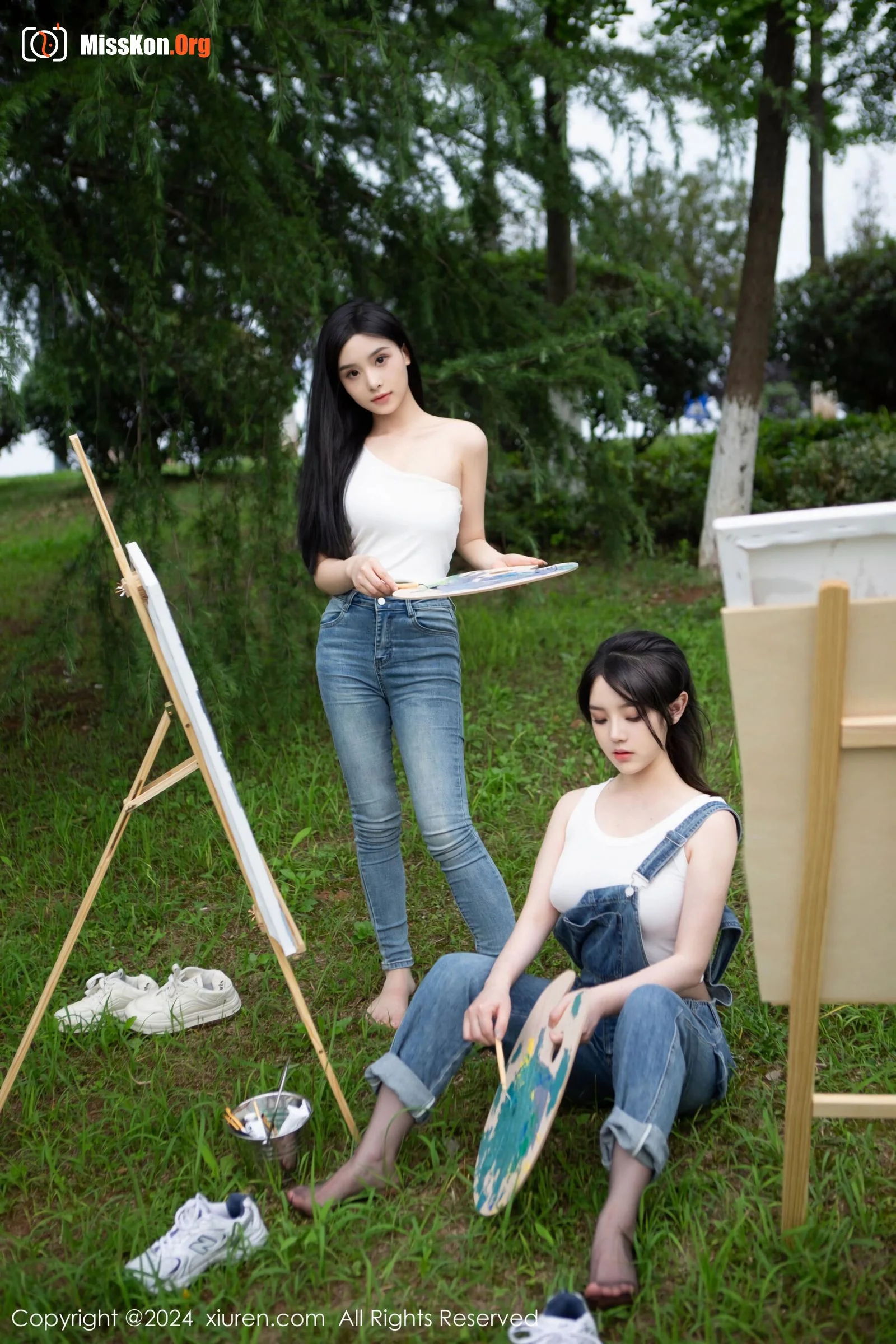 Multiple models - Photo 2
