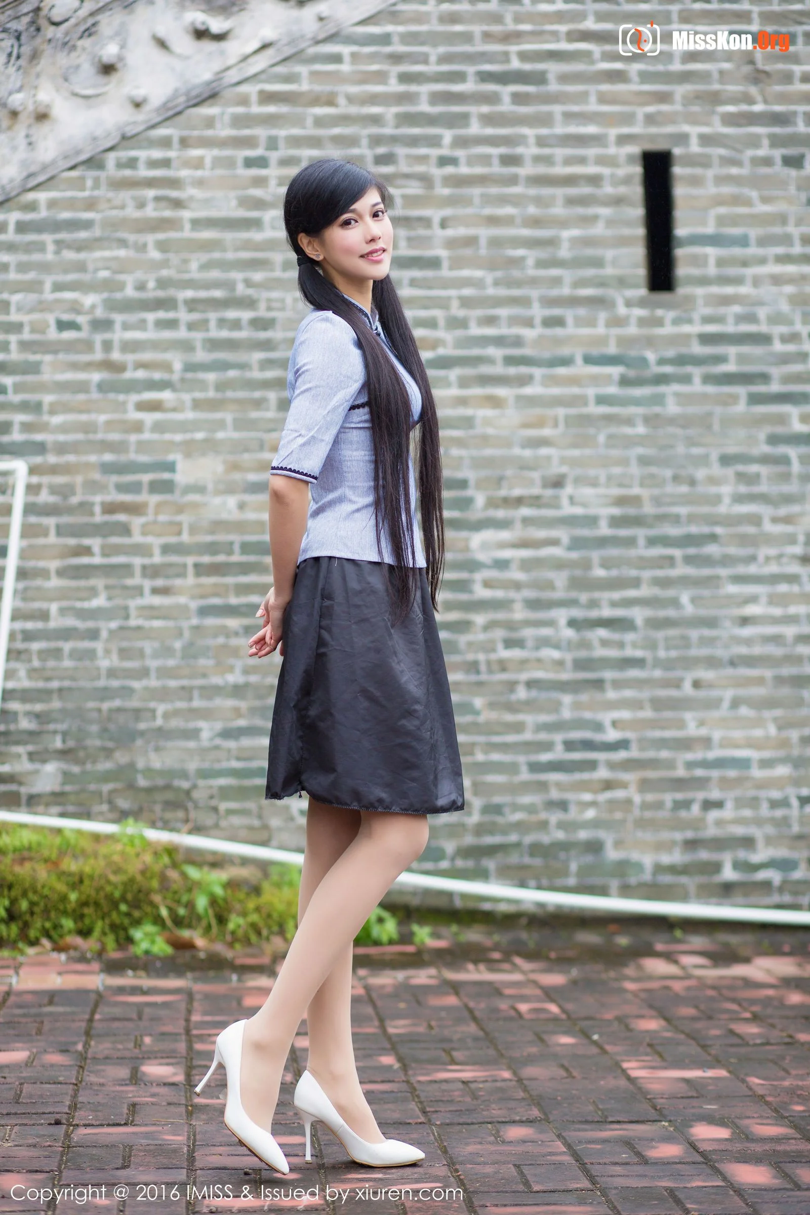 Multiple models - Photo 11