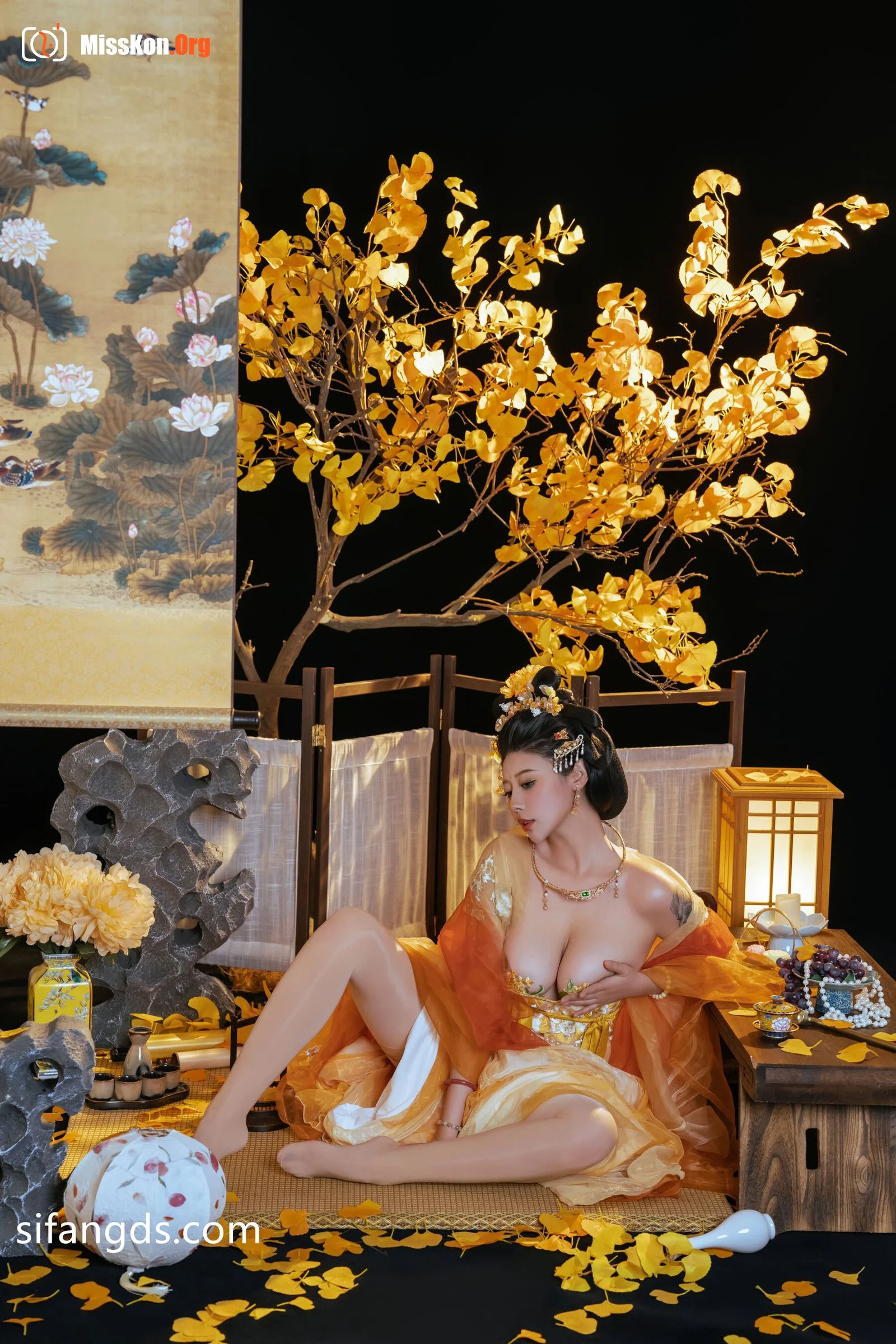 Nahi sauce nice: Gold Letter to the Moon - Photo 6