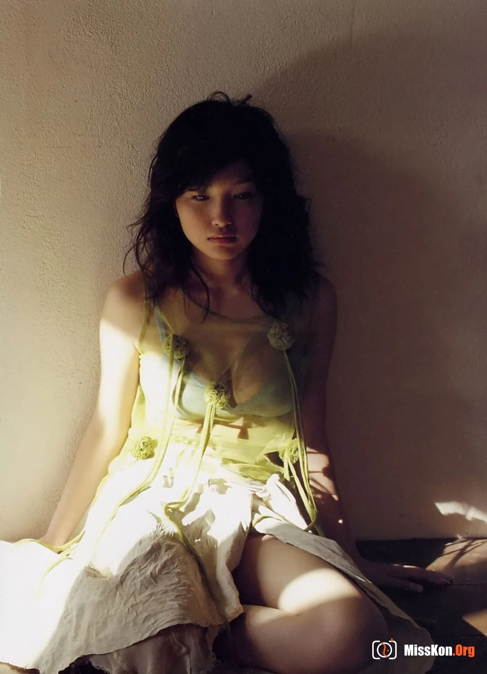 Naked Leon - Photo 14