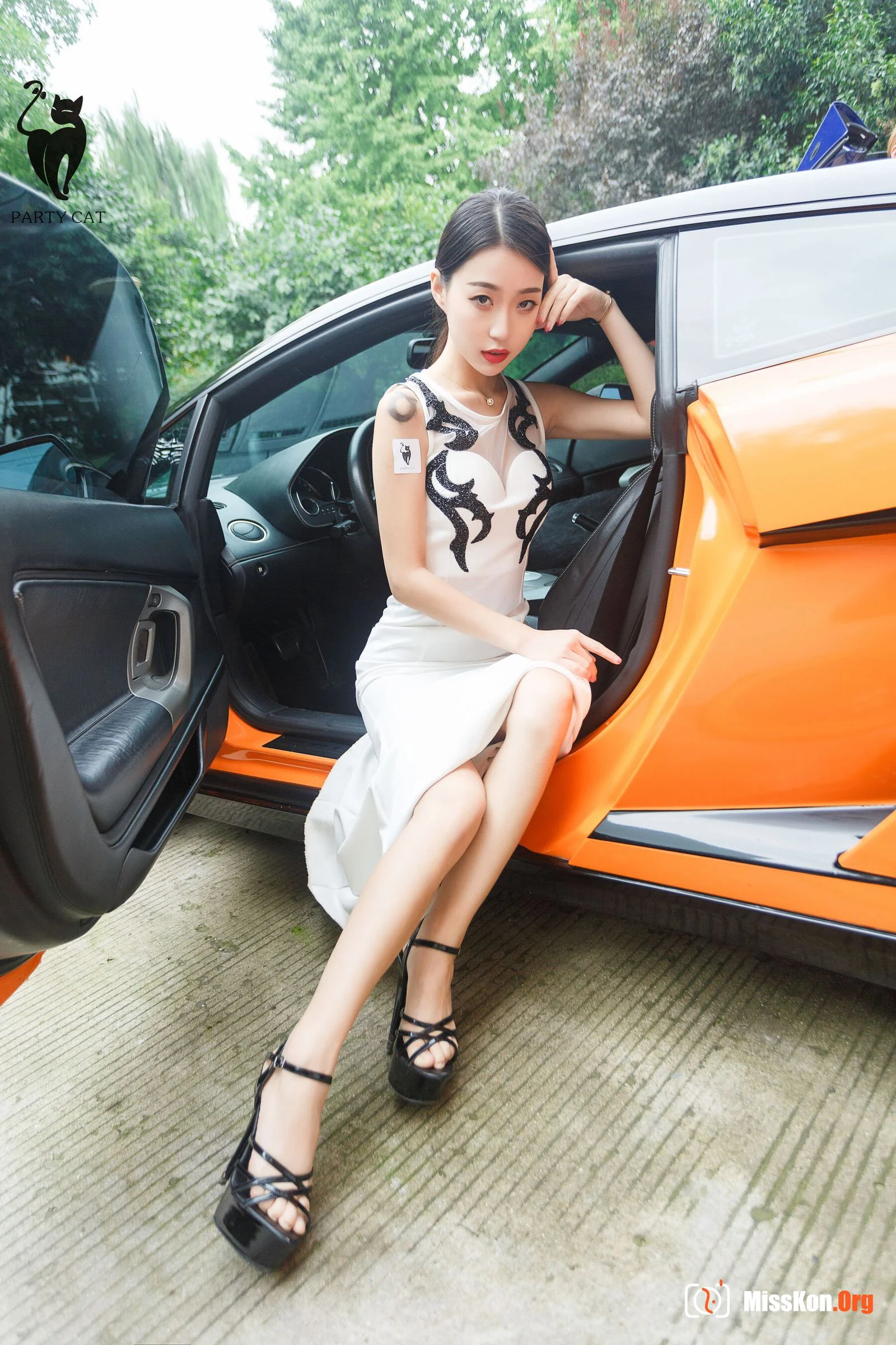 Nan Ge - Photo 22