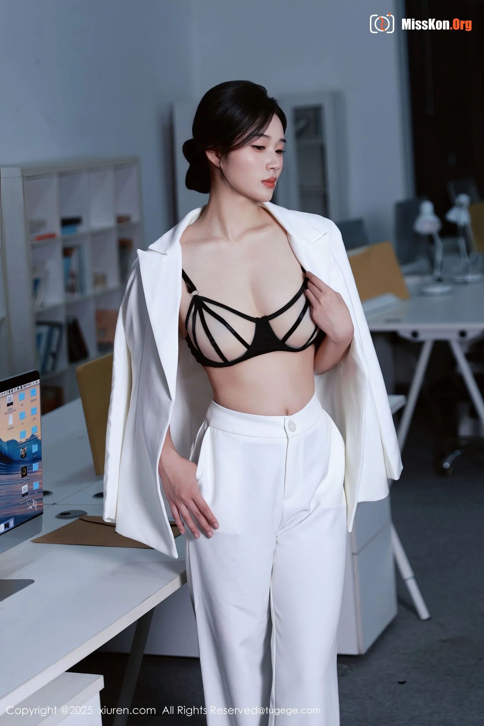 Nan Qiao - Photo 16