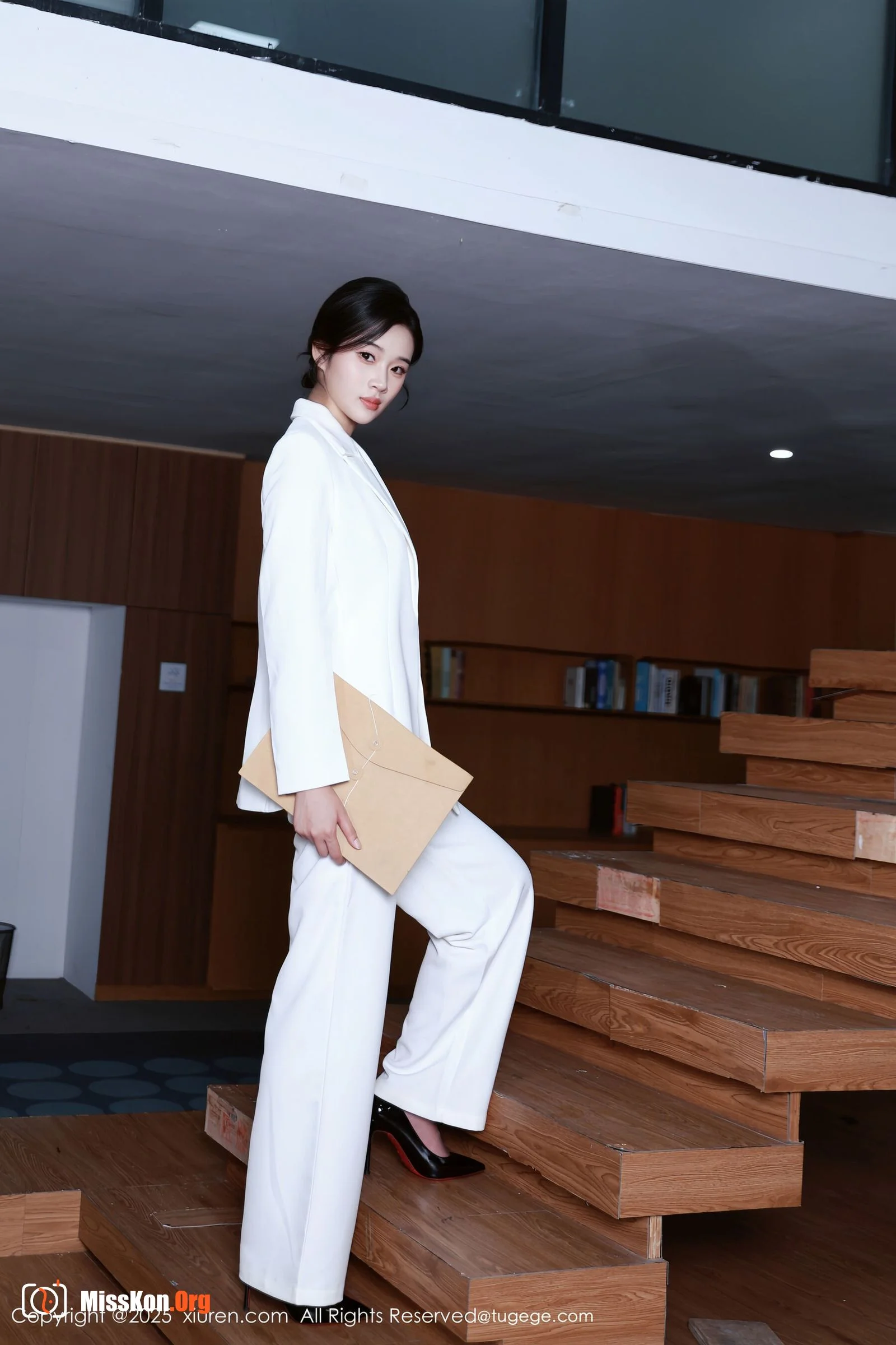 Nan Qiao - Photo 5